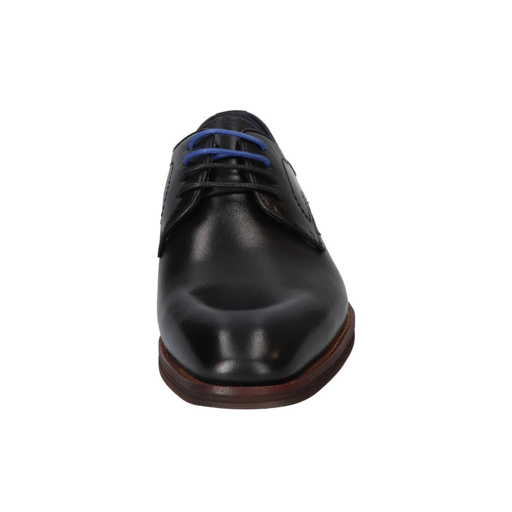Veterschoenen, Zwart