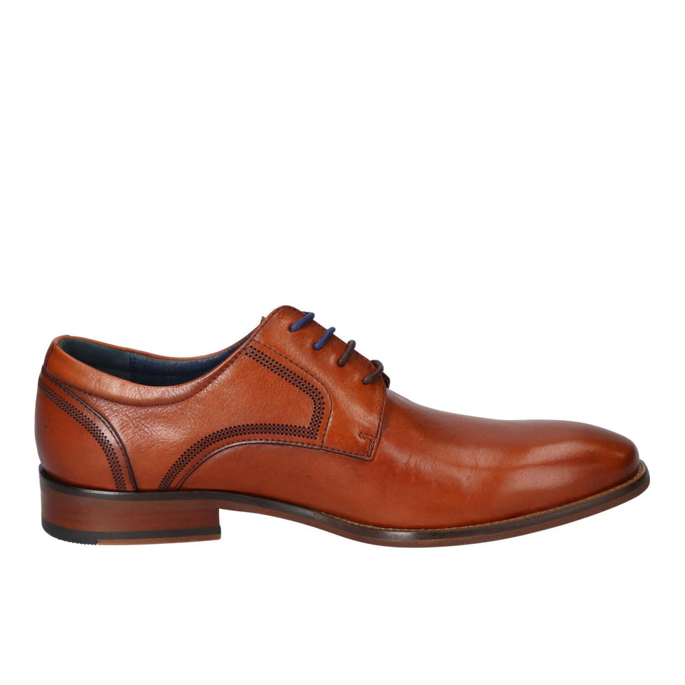Chaussures à lacets, Cognac