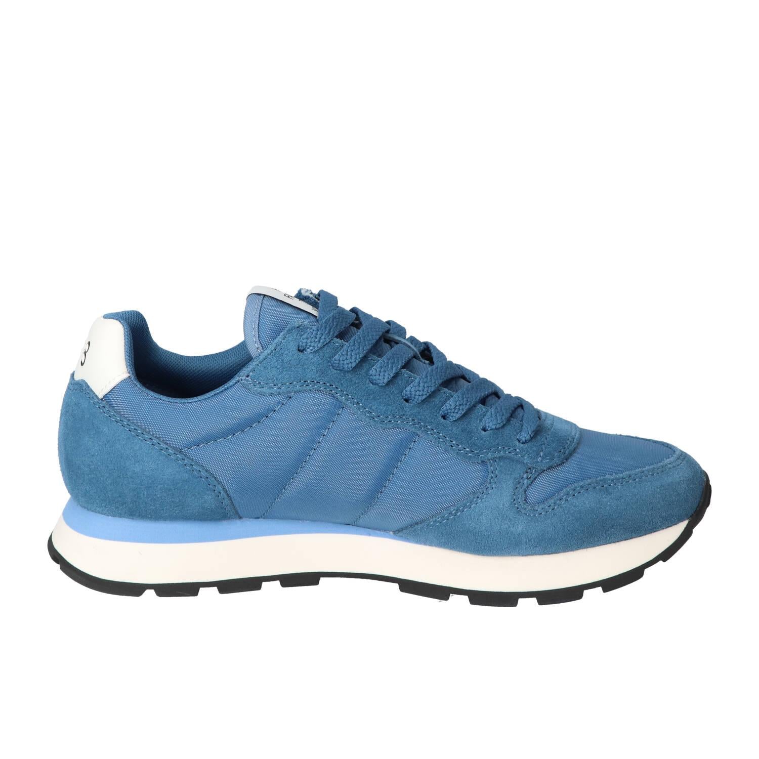 Sneakers, Lichtblauw