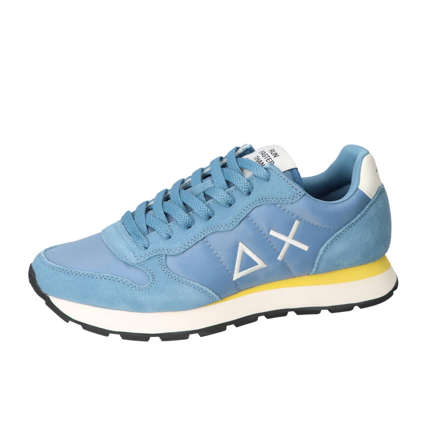Sneakers, Lichtblauw
