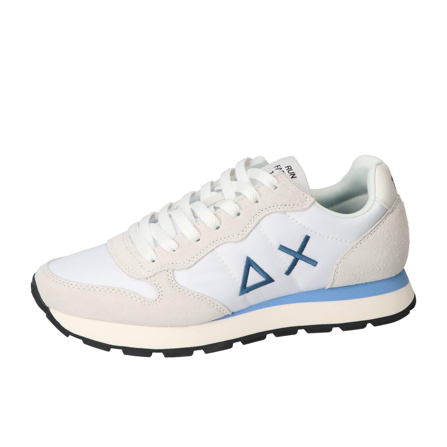 Sneakers, Wit
