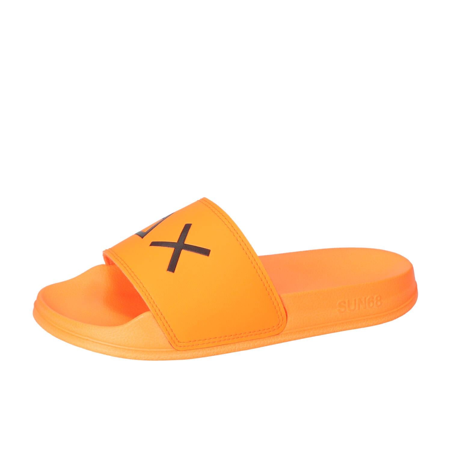 Slippers, Oranje