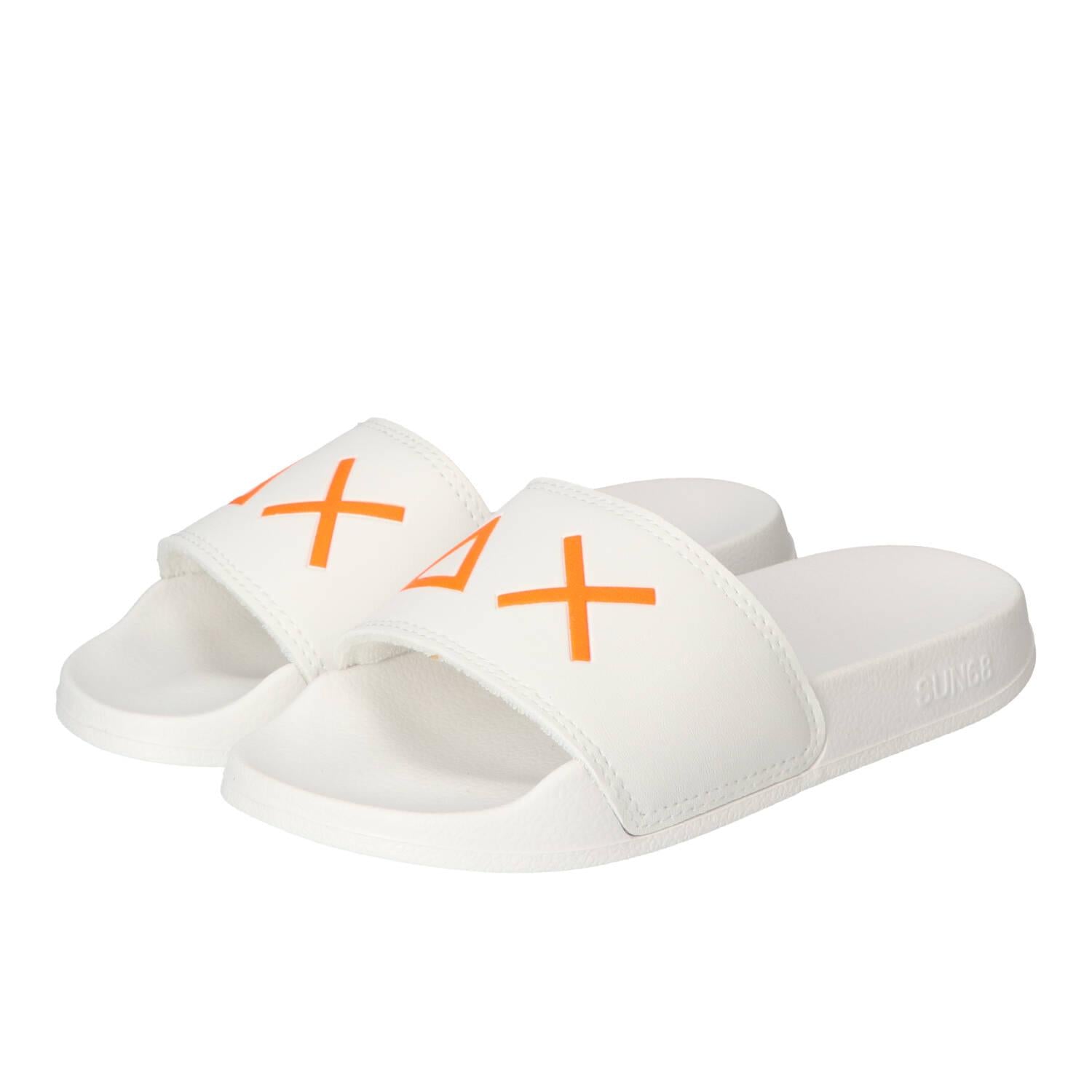Slippers, Wit
