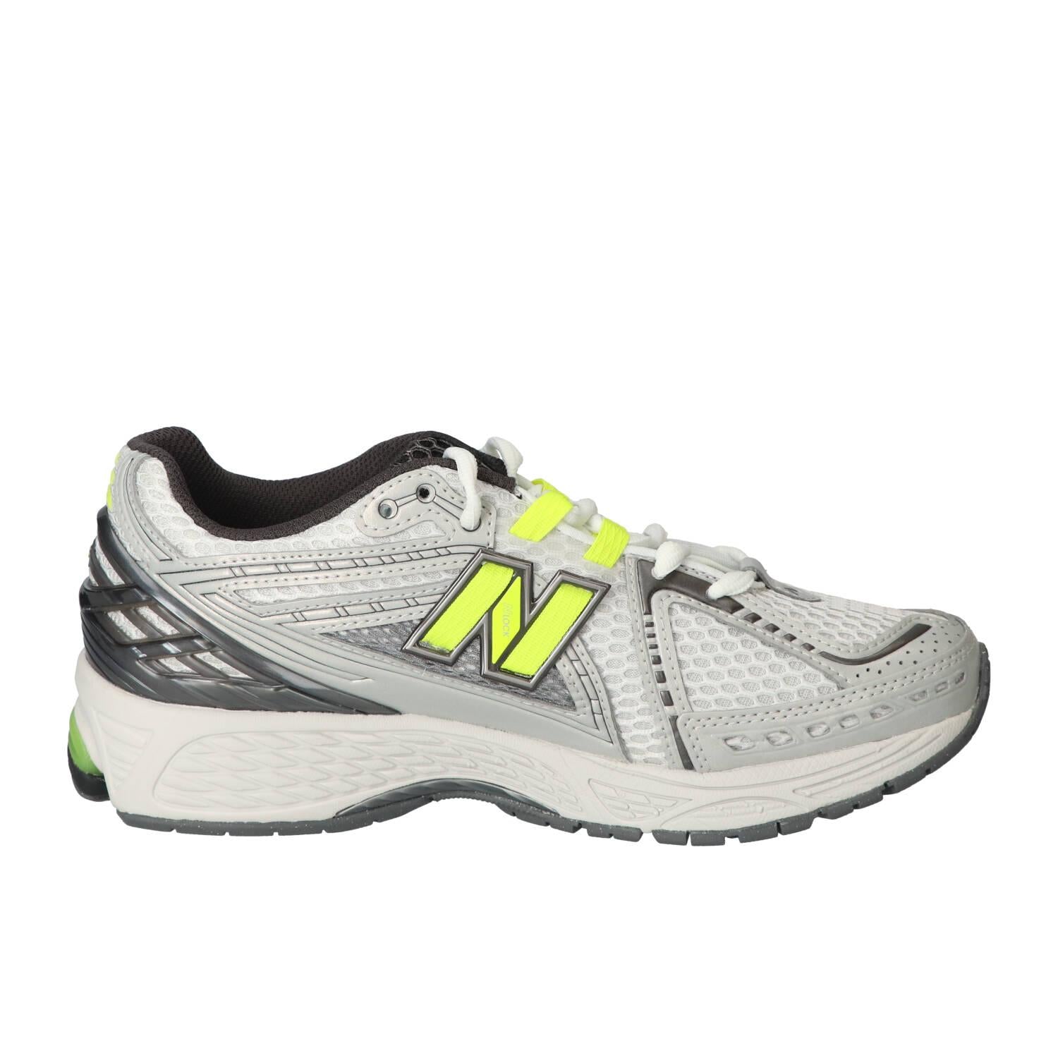 Sneakers, Zilver