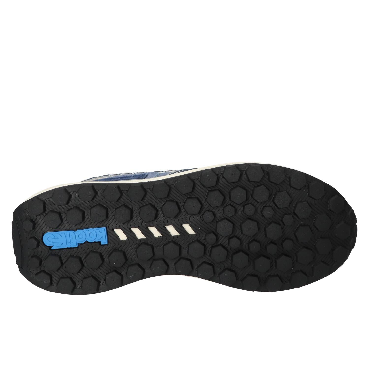 Sneakers, Blauw