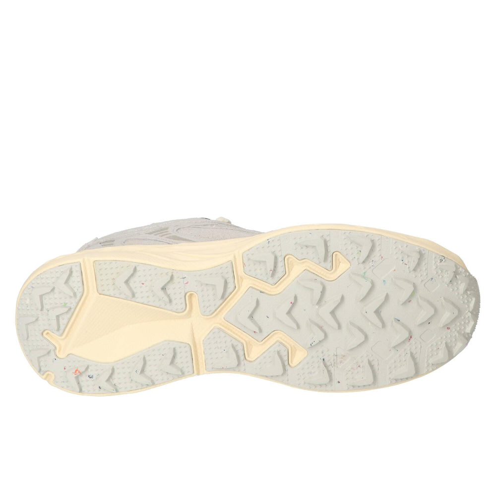 Baskets, gris