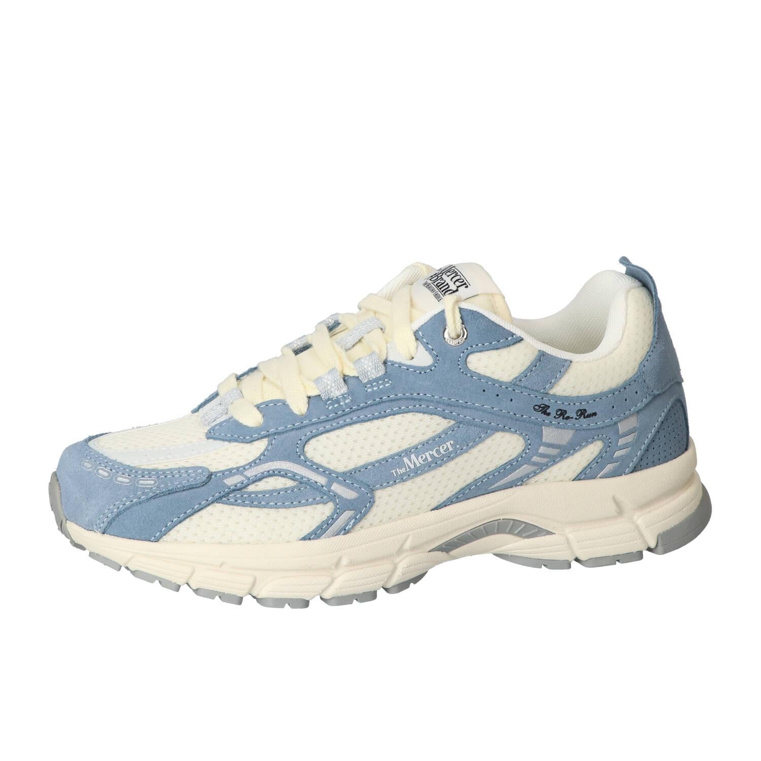 Sneakers, Lichtblauw