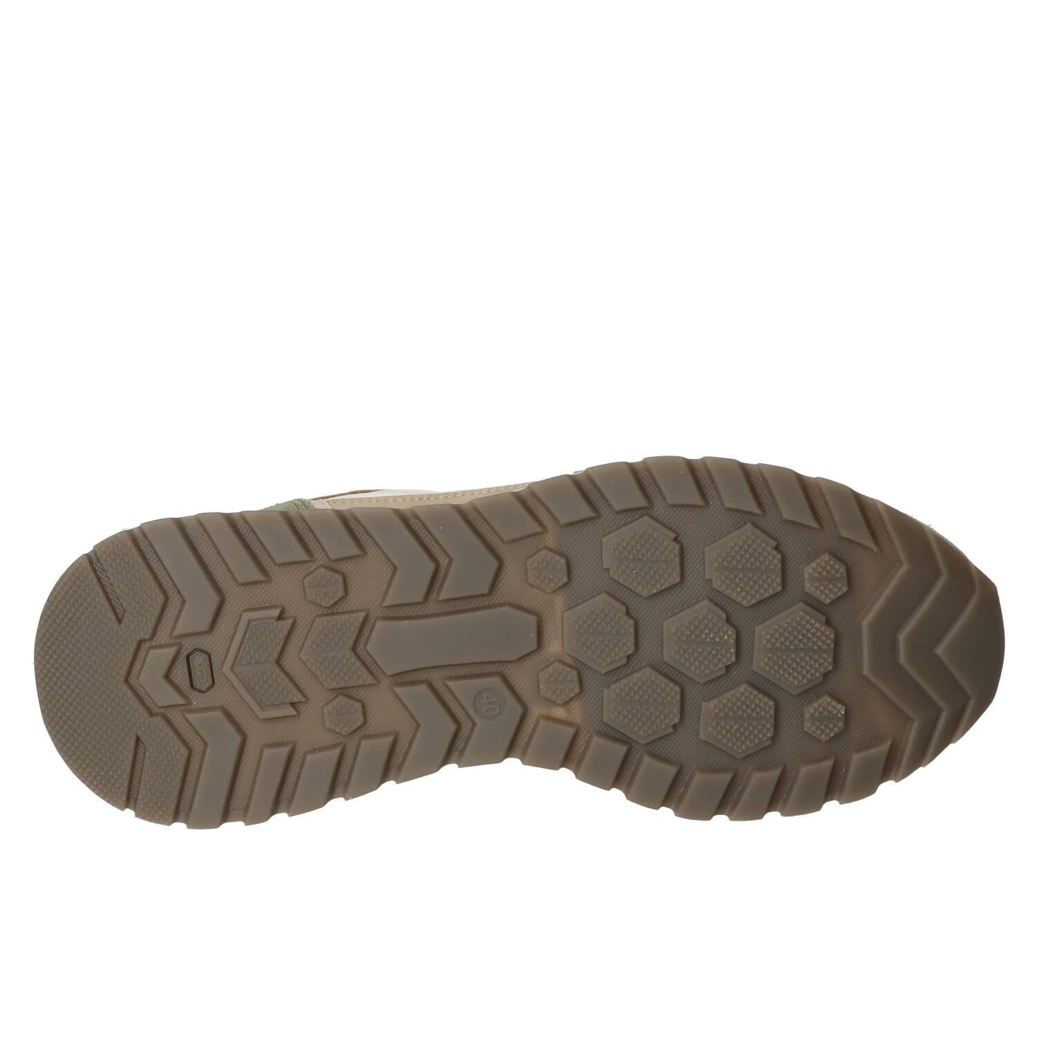 Sneakers, Taupe