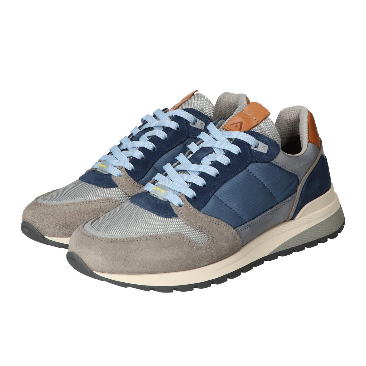 Sneakers, Grijs