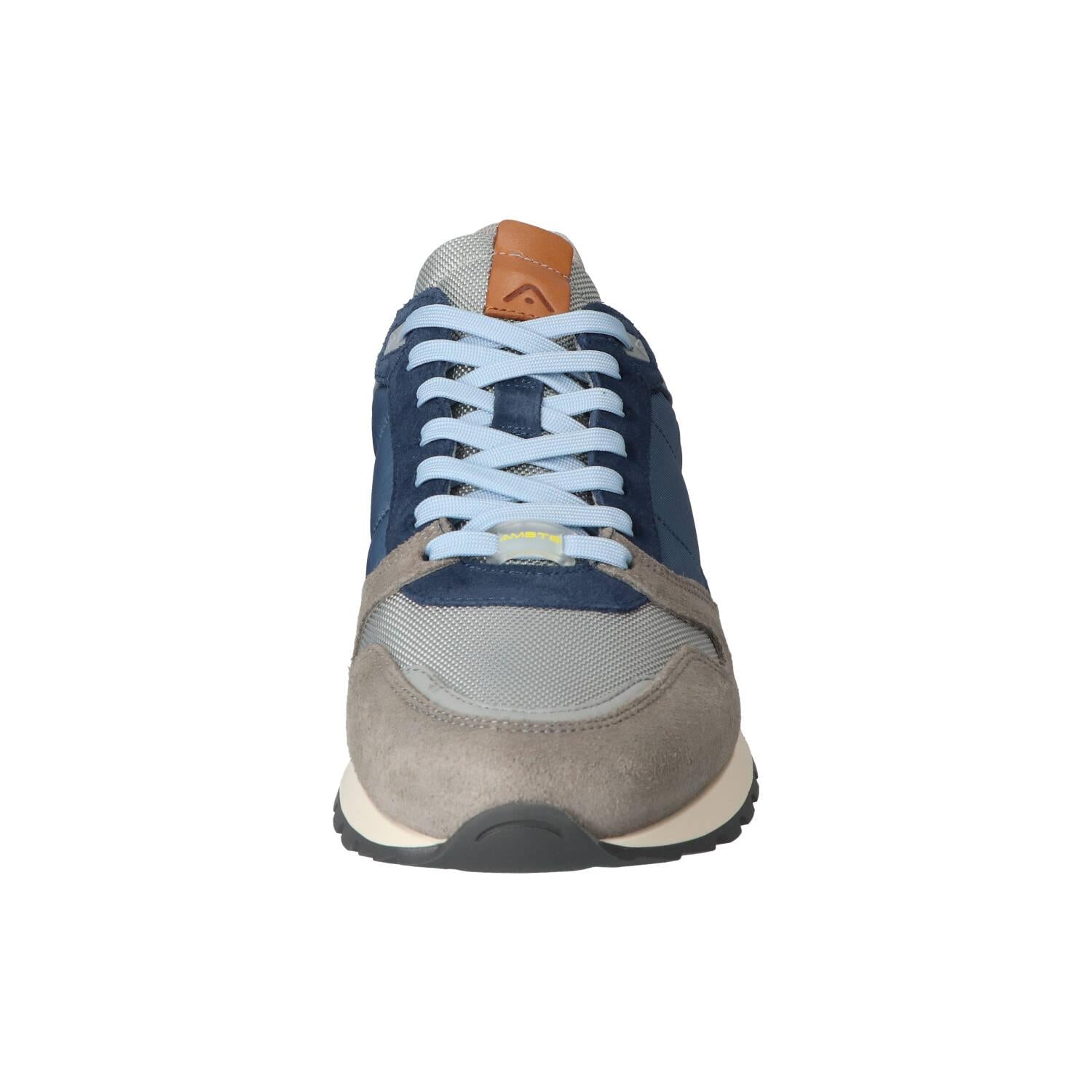 Sneakers, Grijs