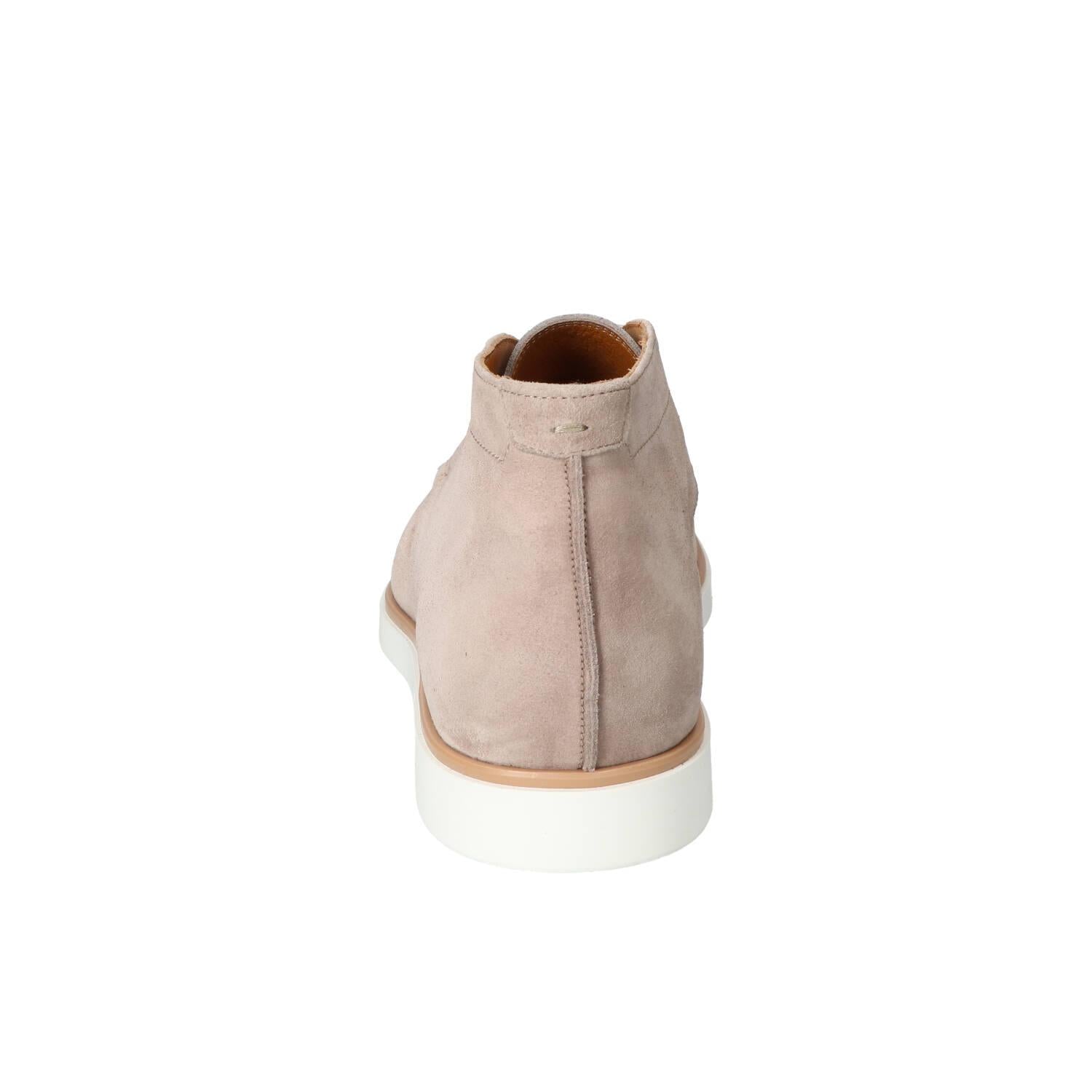 Boots, Off White