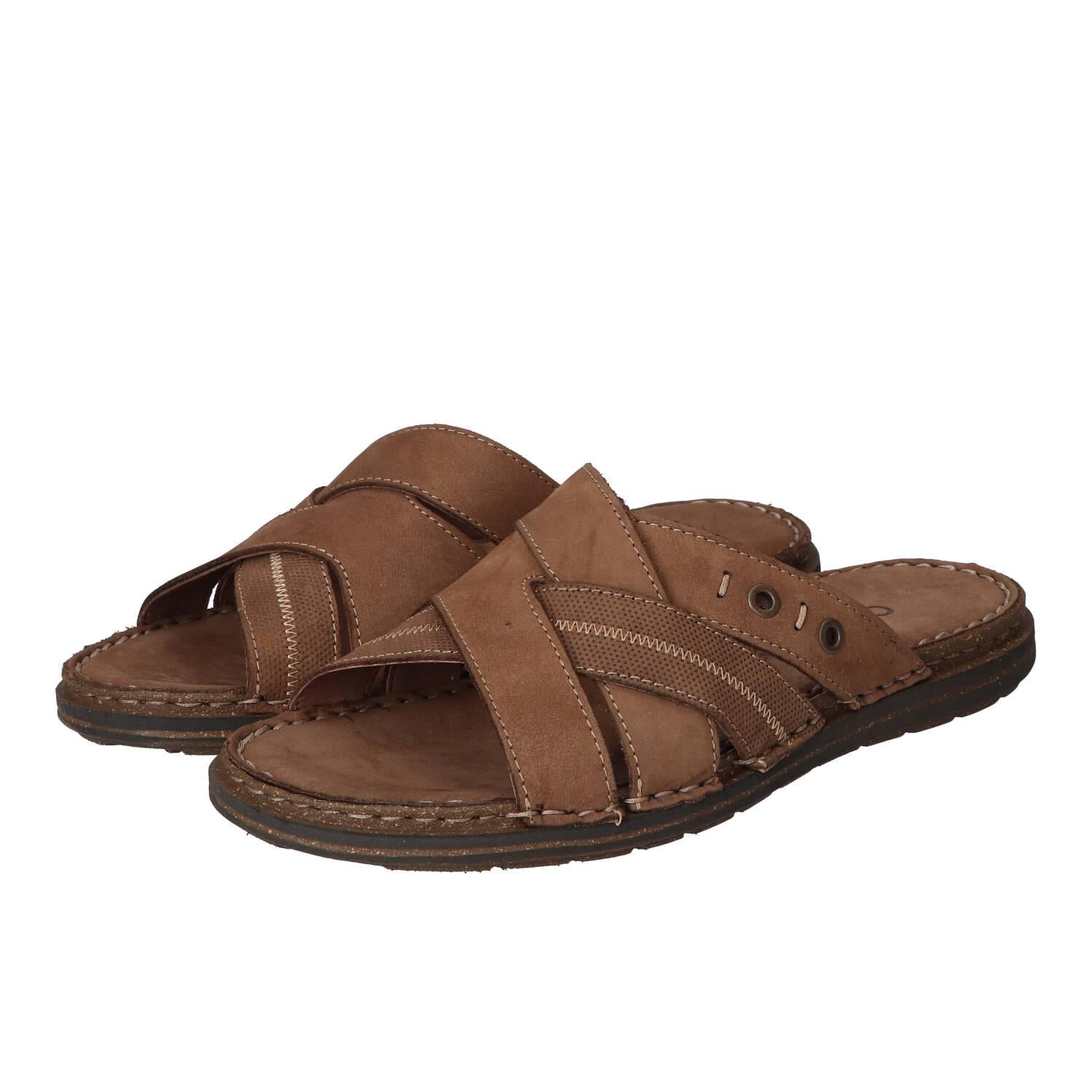 Slippers, Cognac