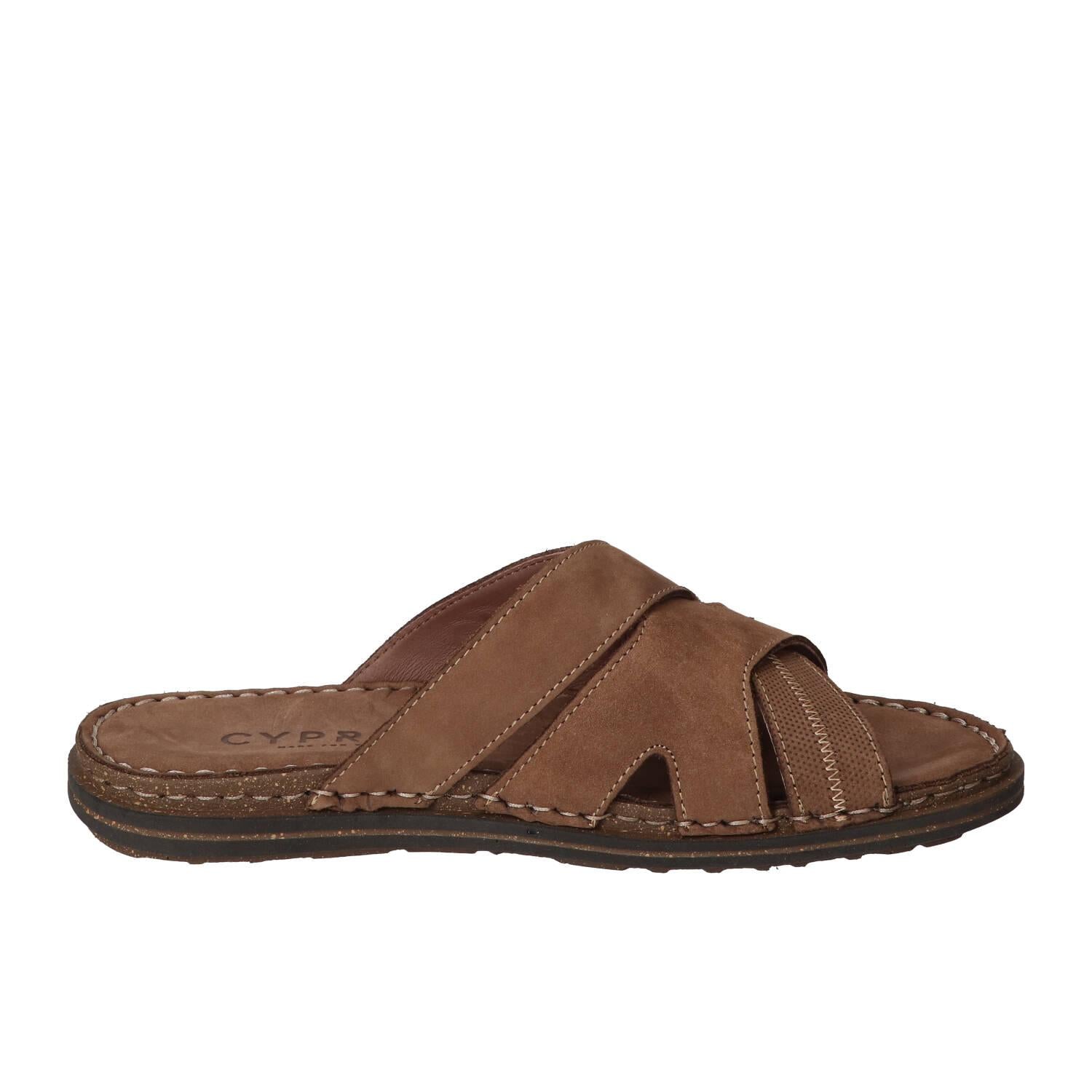 Slippers, Cognac
