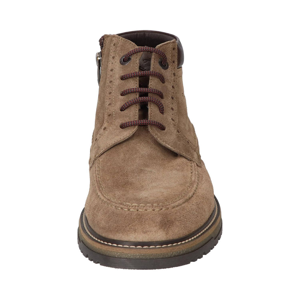 Boots, Taupe