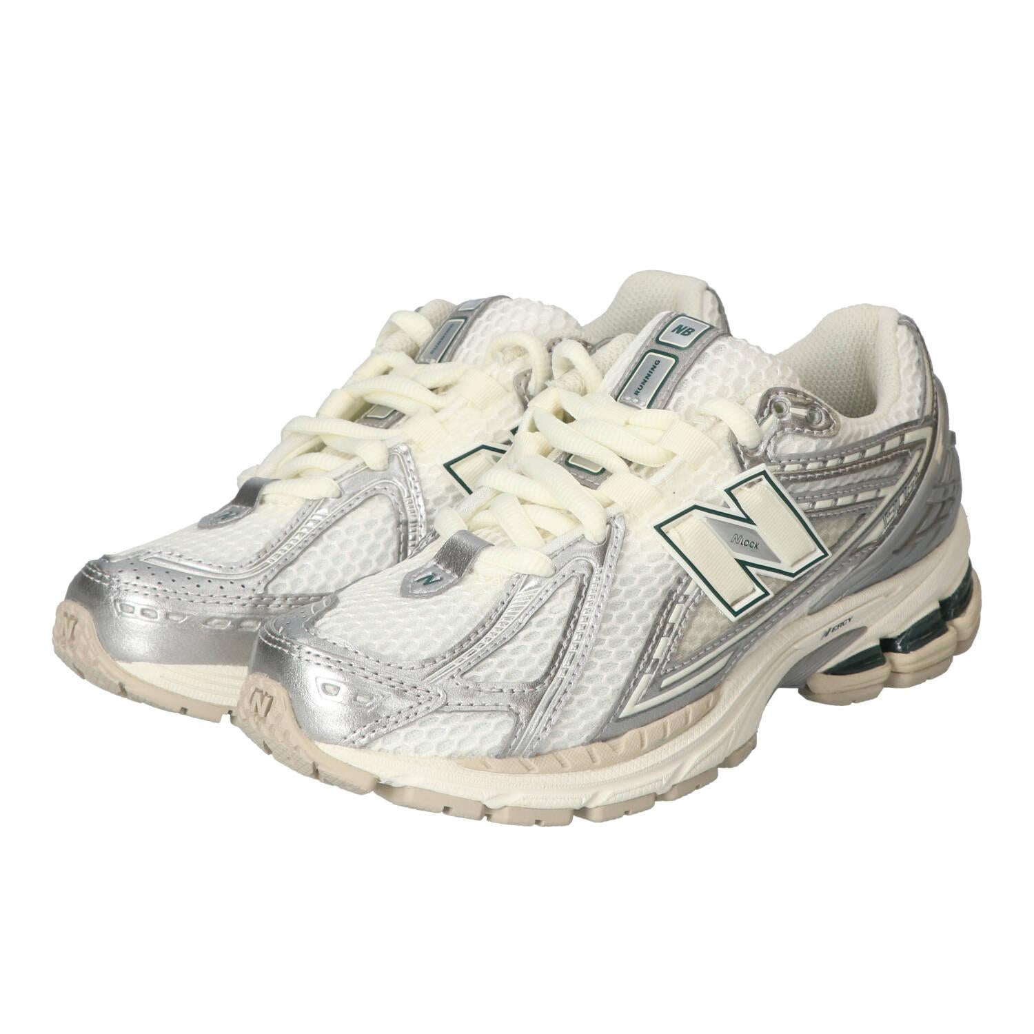 Sneakers, Zilver