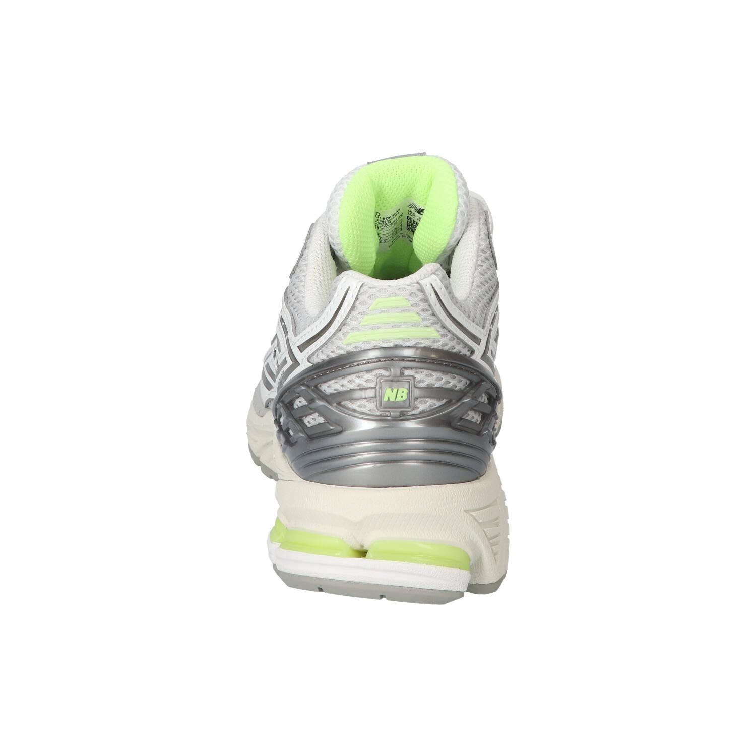 Sneakers, Grijs