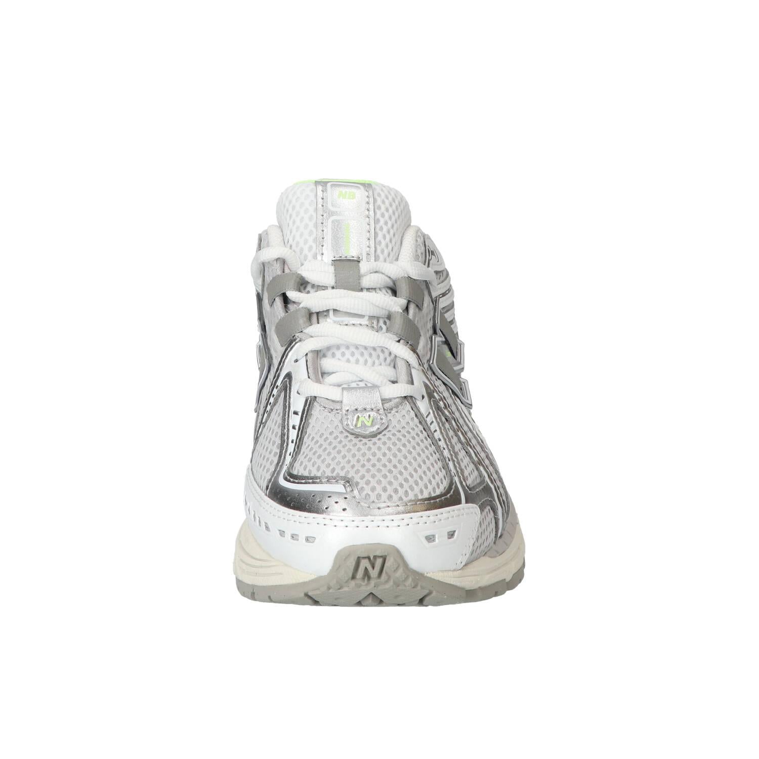 Sneakers, Grijs