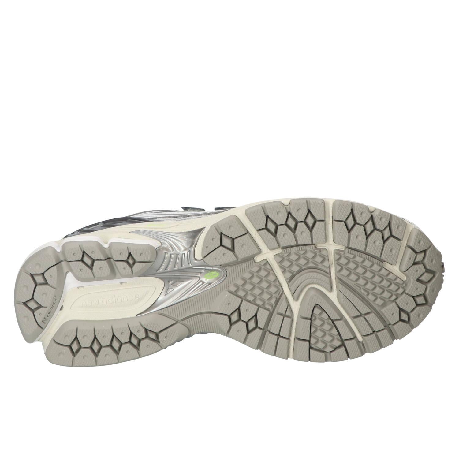 Sneakers, Grijs