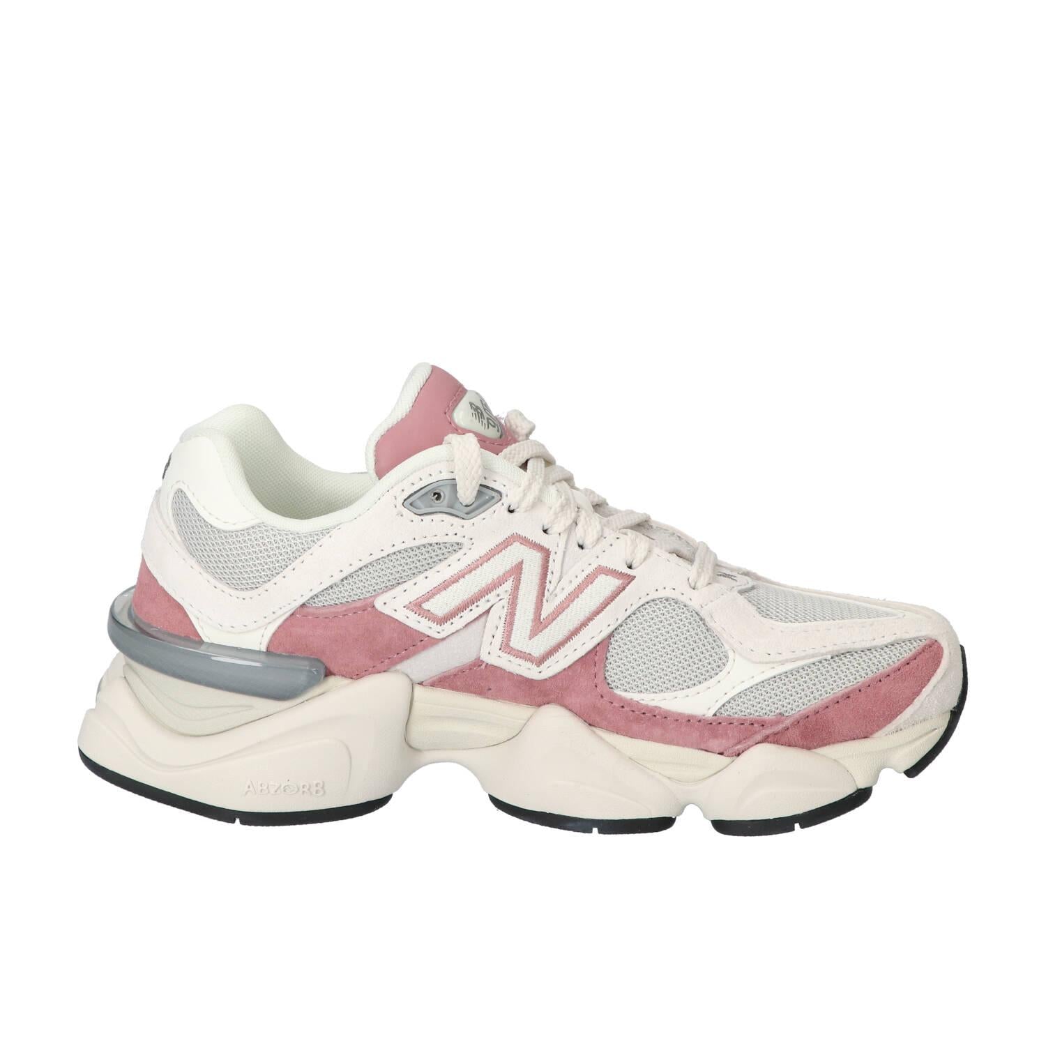 Sneakers, Roze