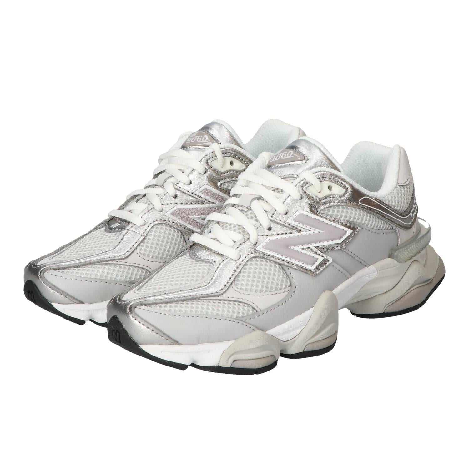 Sneakers, Zilver