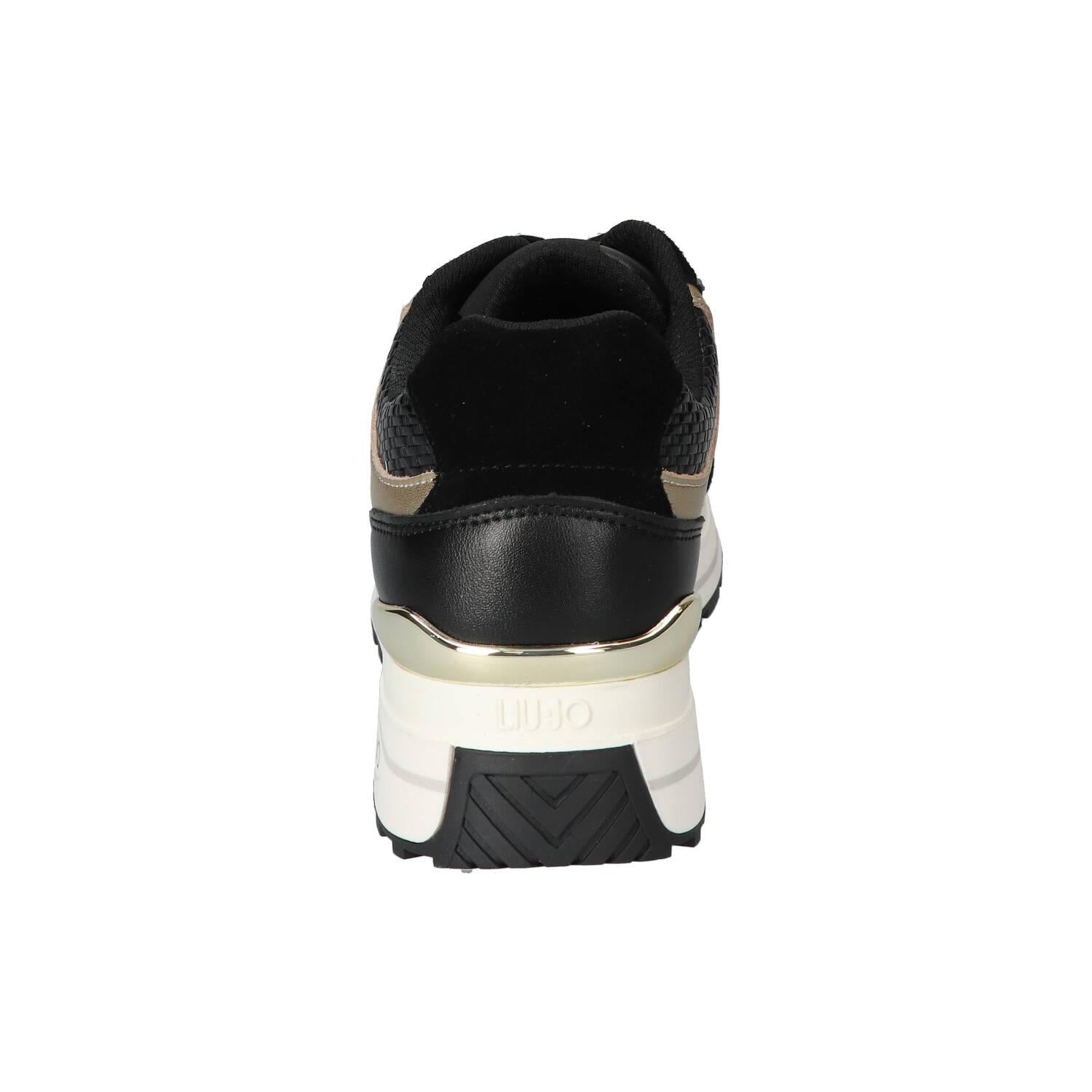 Sneakers, Zwart