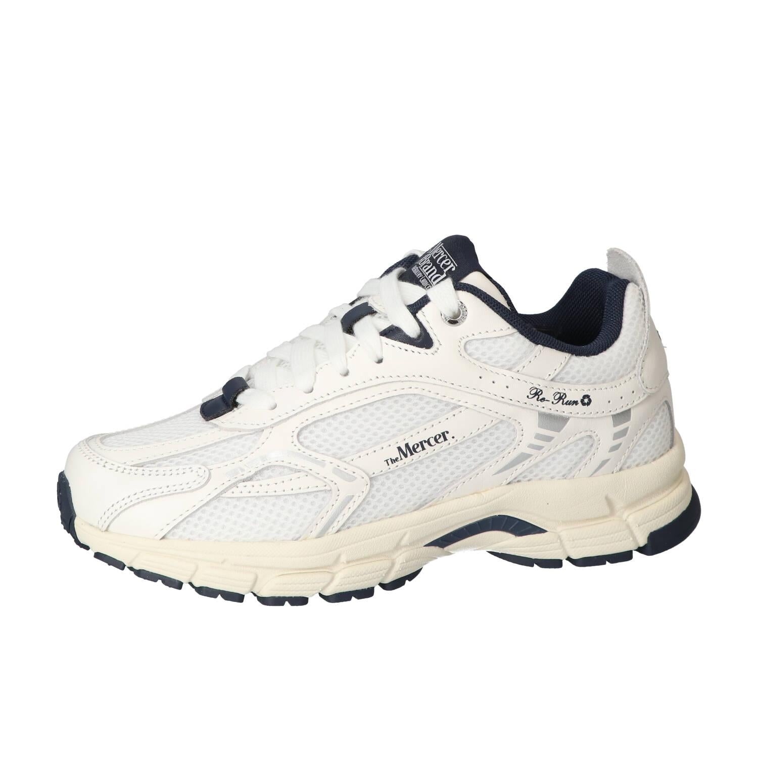 Sneakers, Wit