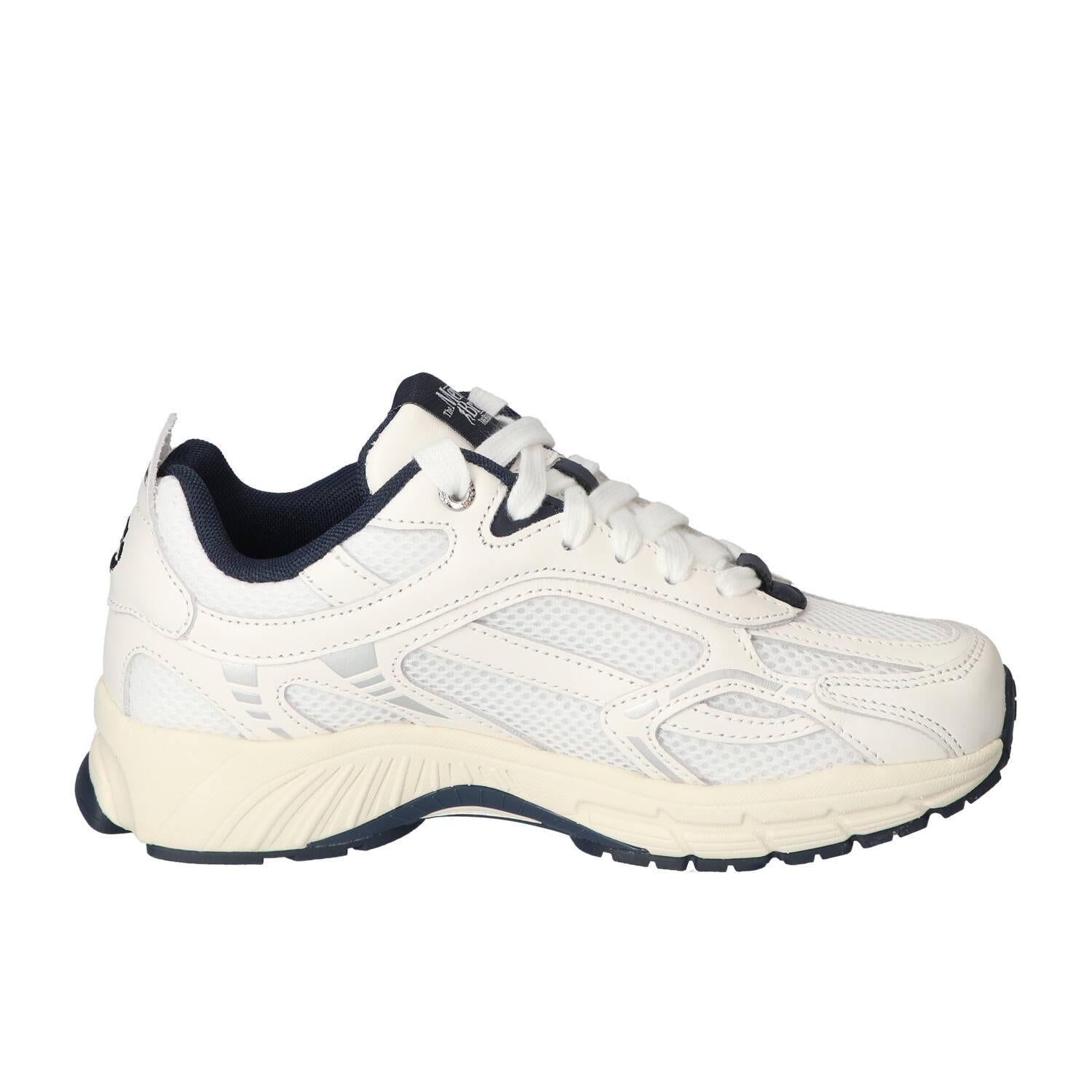 Sneakers, Wit