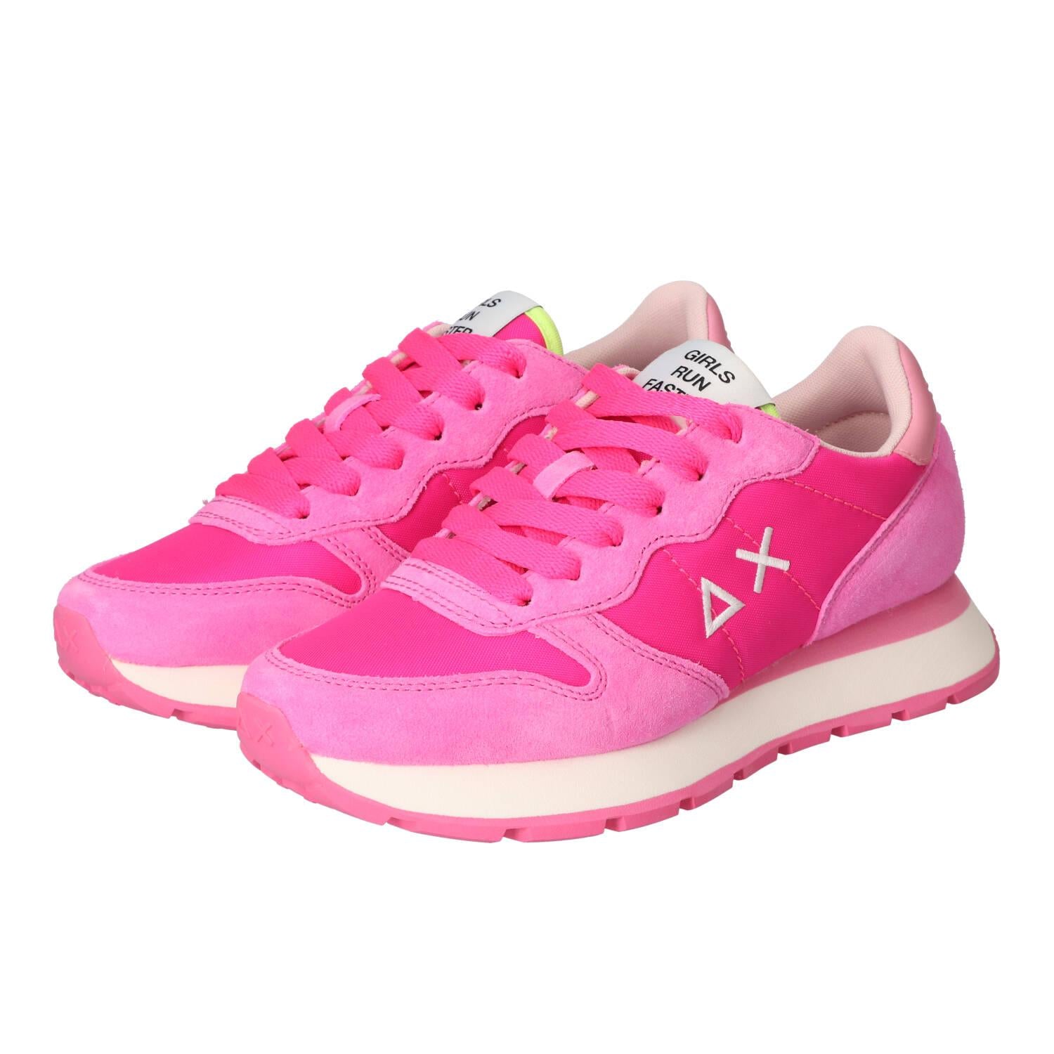 Sneakers, Roze