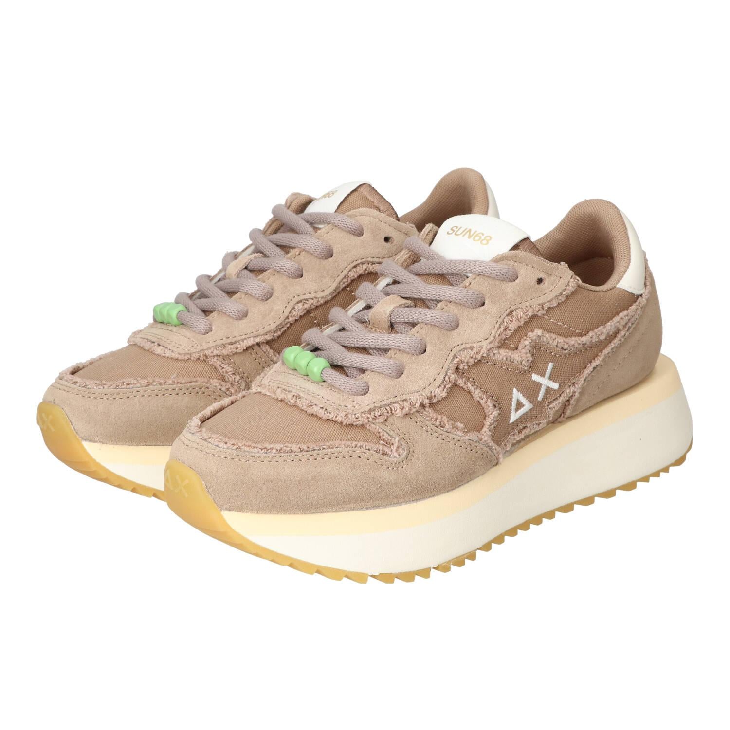 Sneakers, Taupe