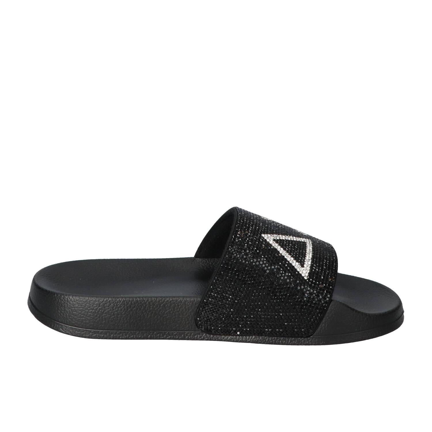 Slippers, Zwart