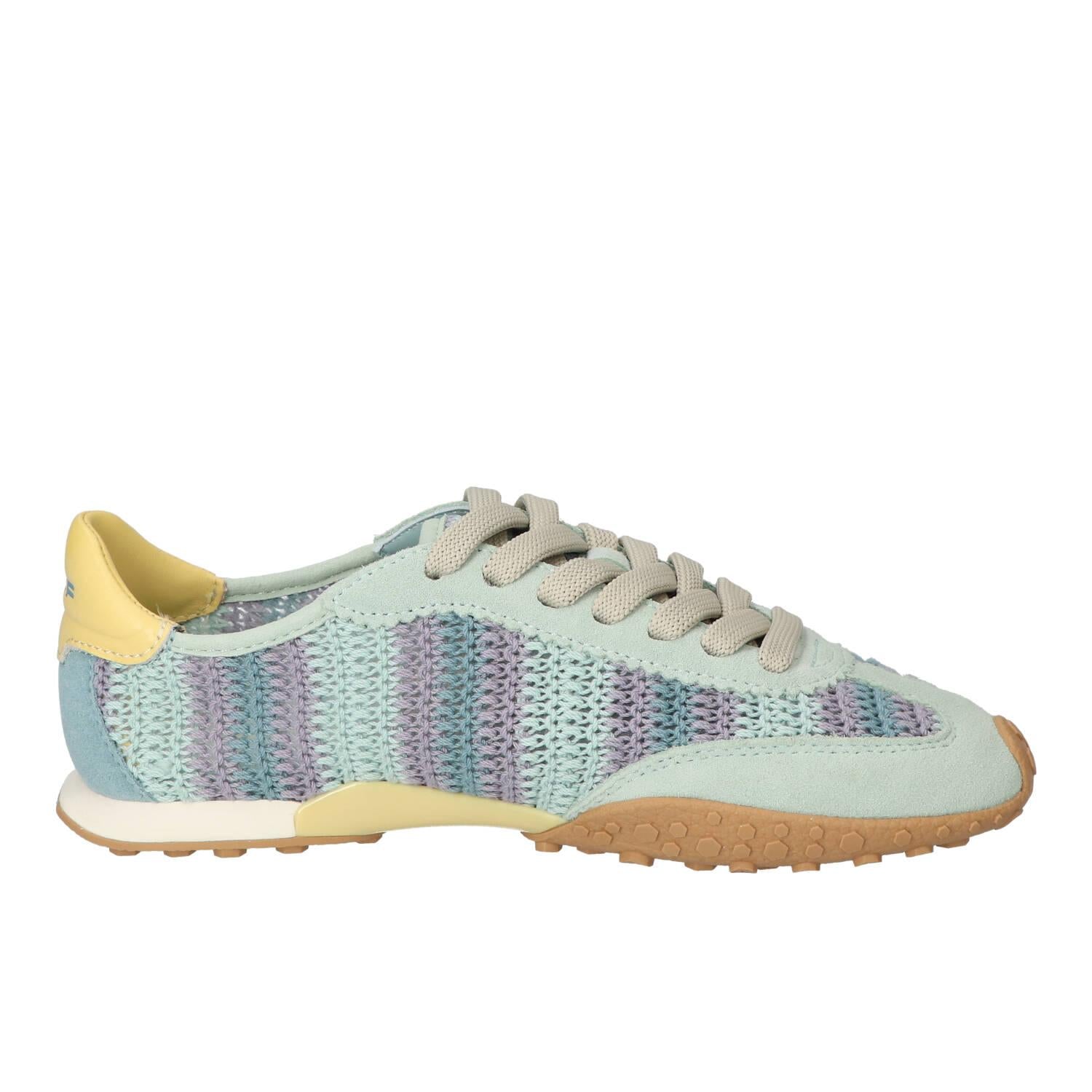 Sneakers, Lichtblauw