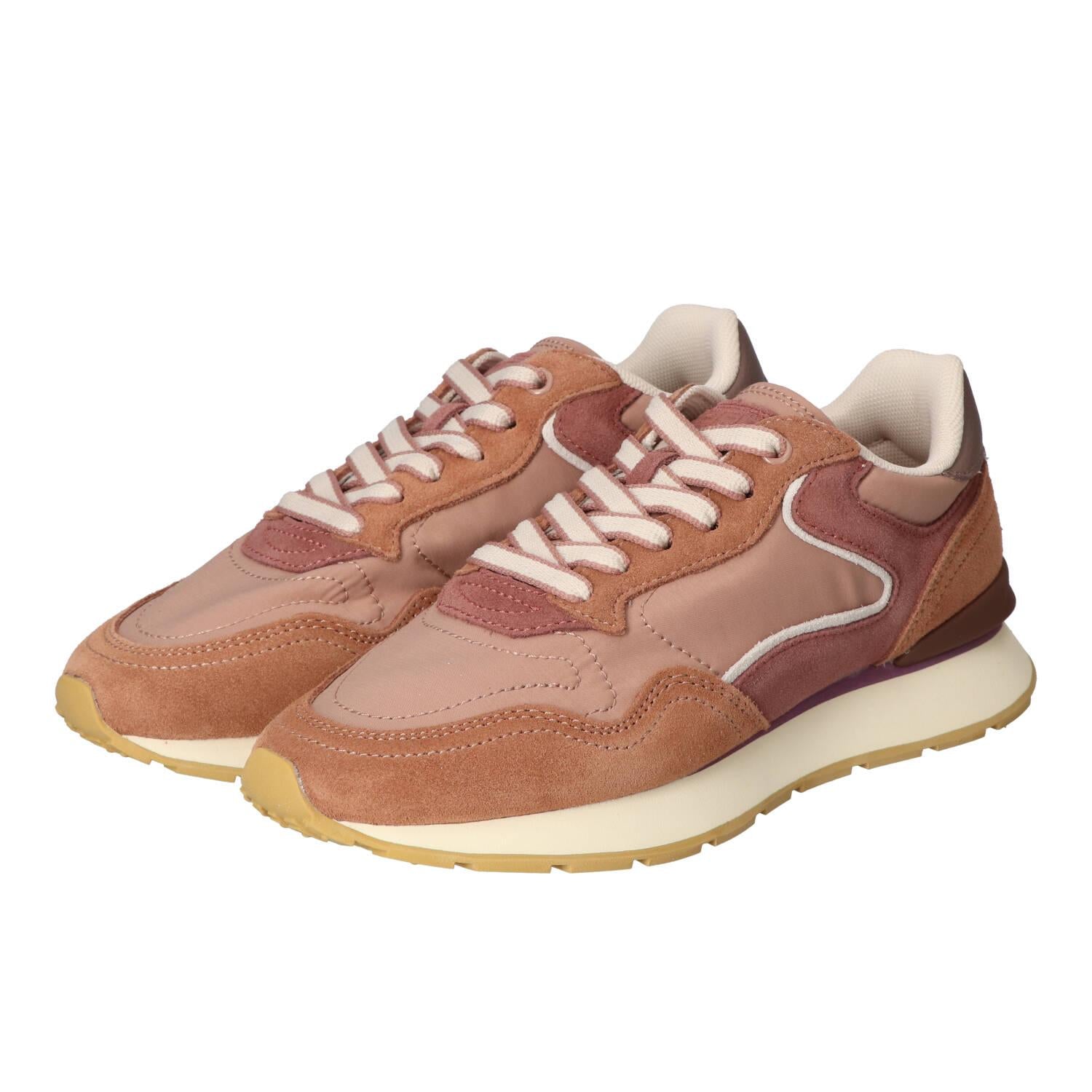 Sneakers, Cognac