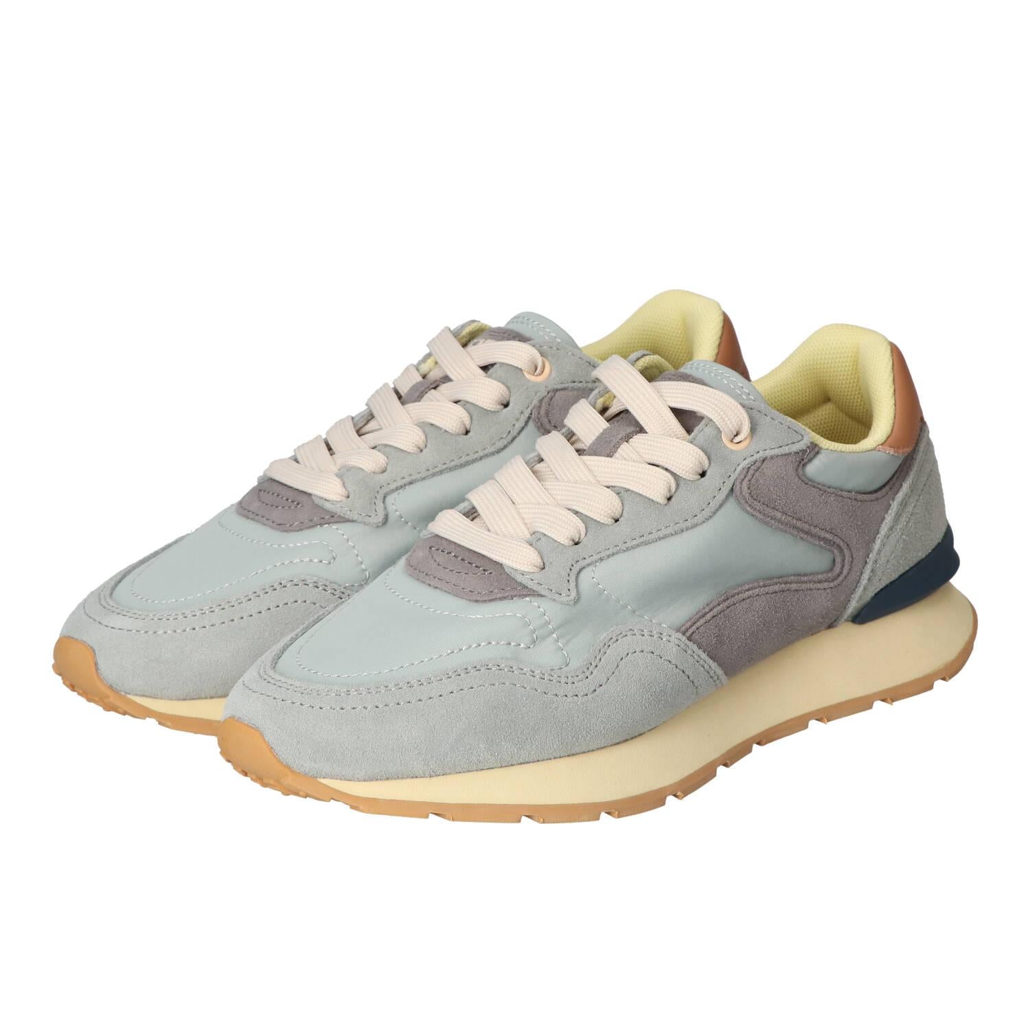 Sneakers, Lichtblauw