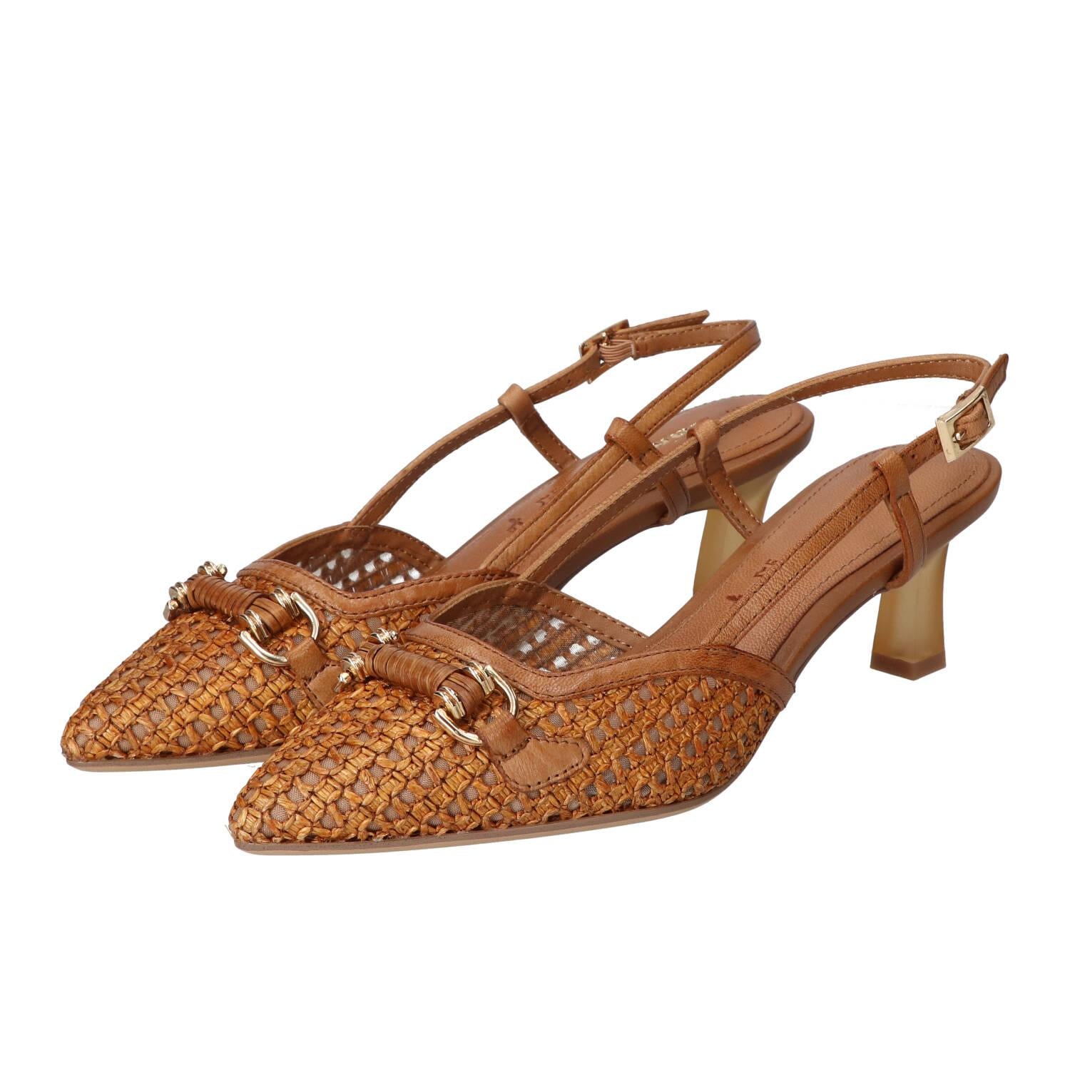 Slingback, Cognac