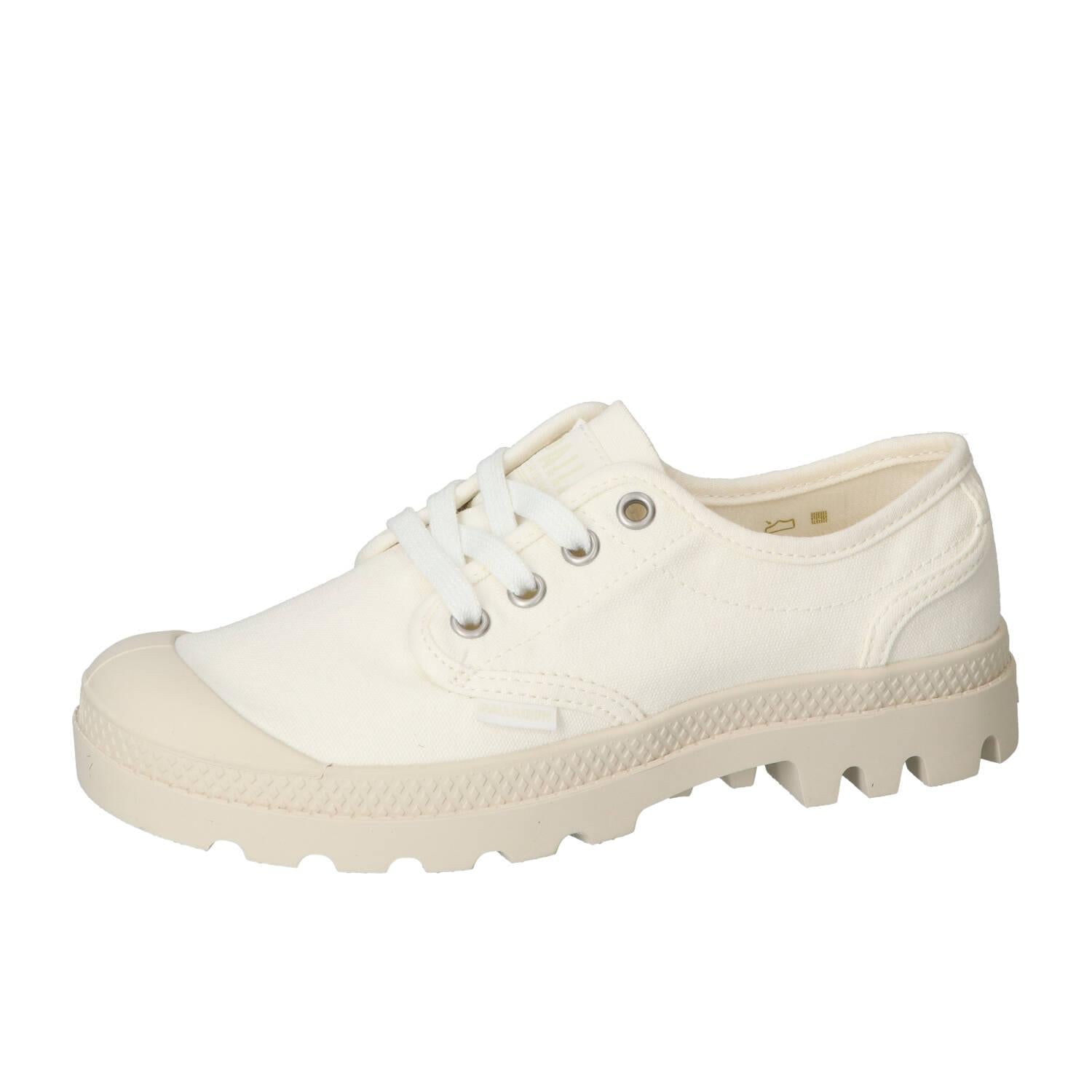 Veterschoenen, Wit