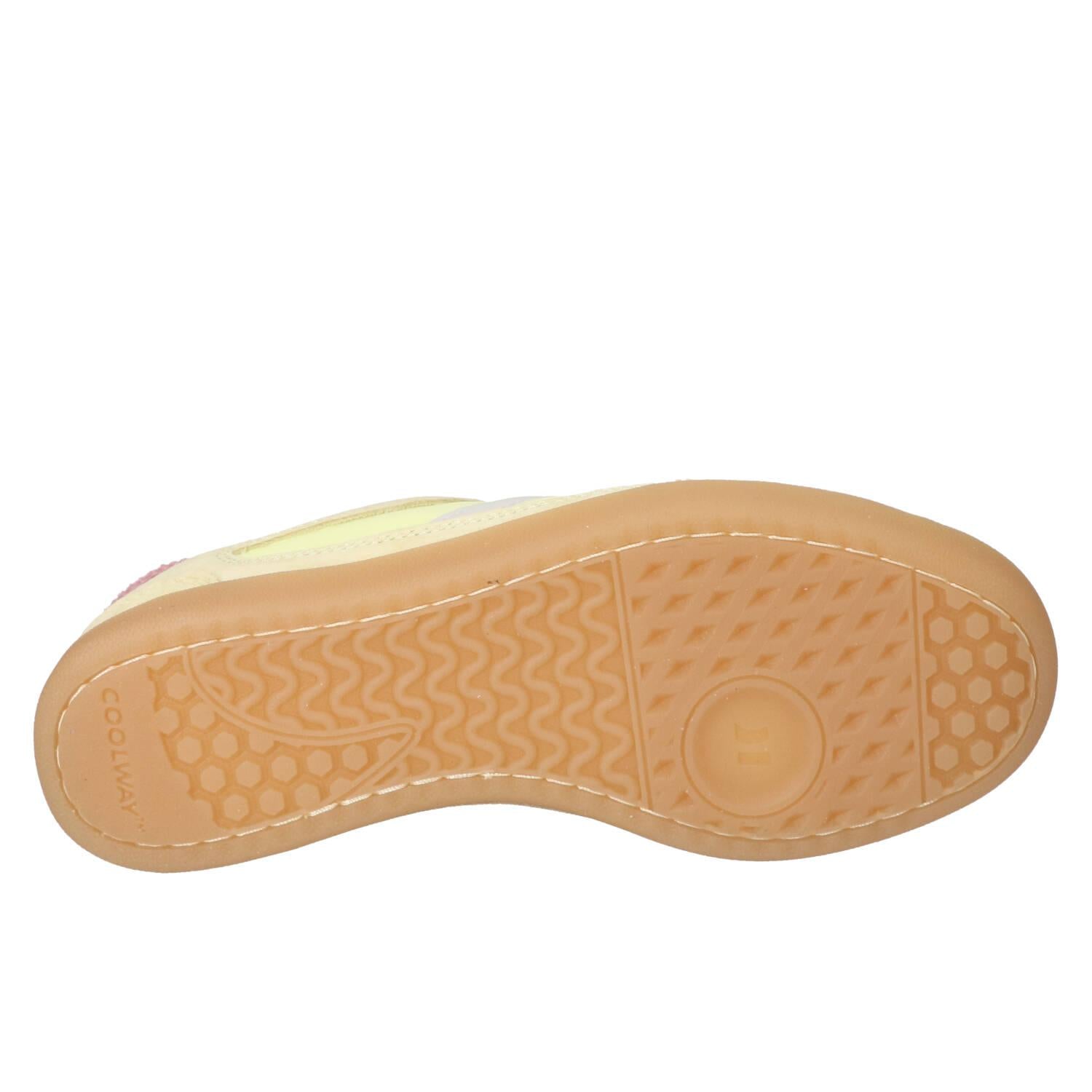 Sneakers, Geel