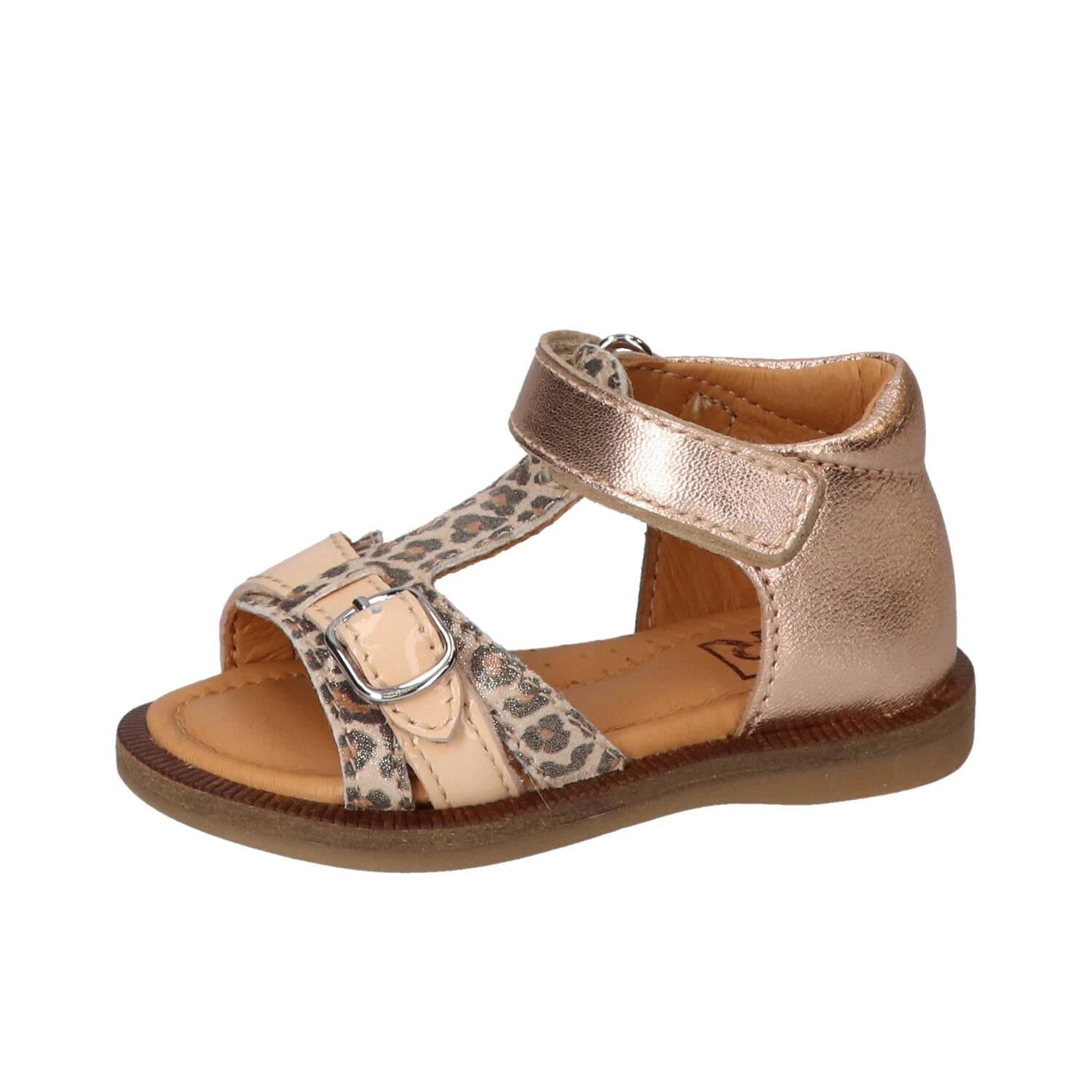 Sandalen, Roze