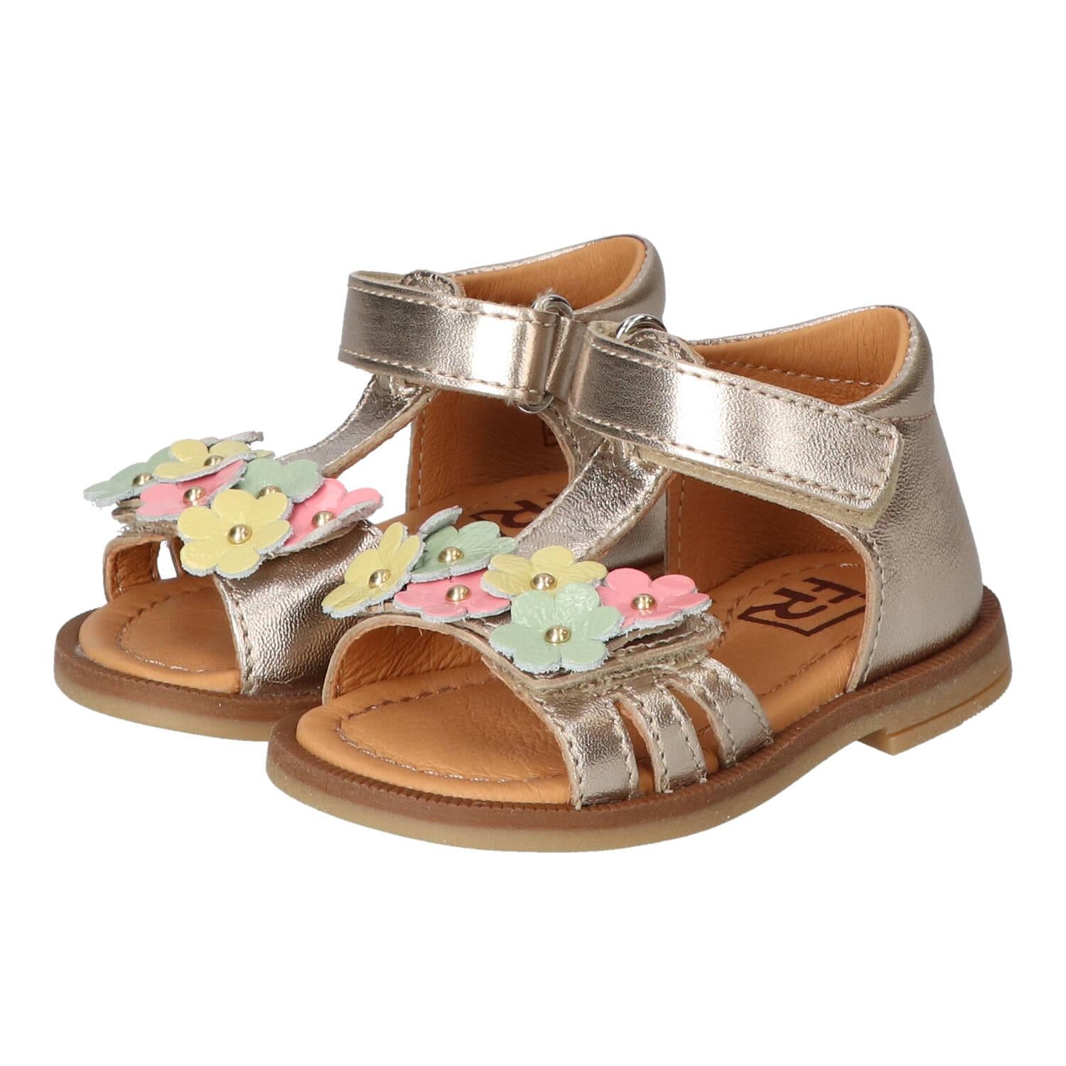 Sandalen, Roze