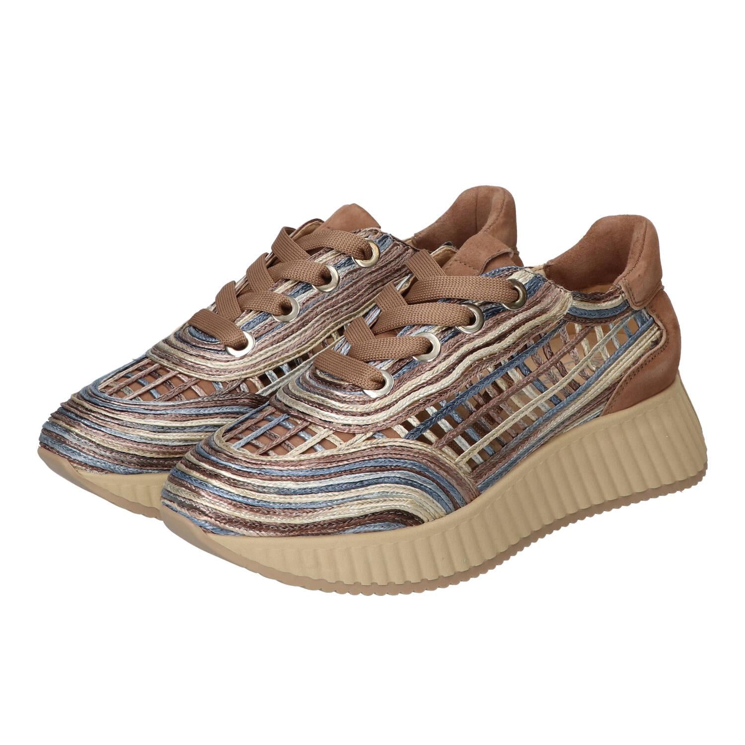 Sneakers, Lichtblauw