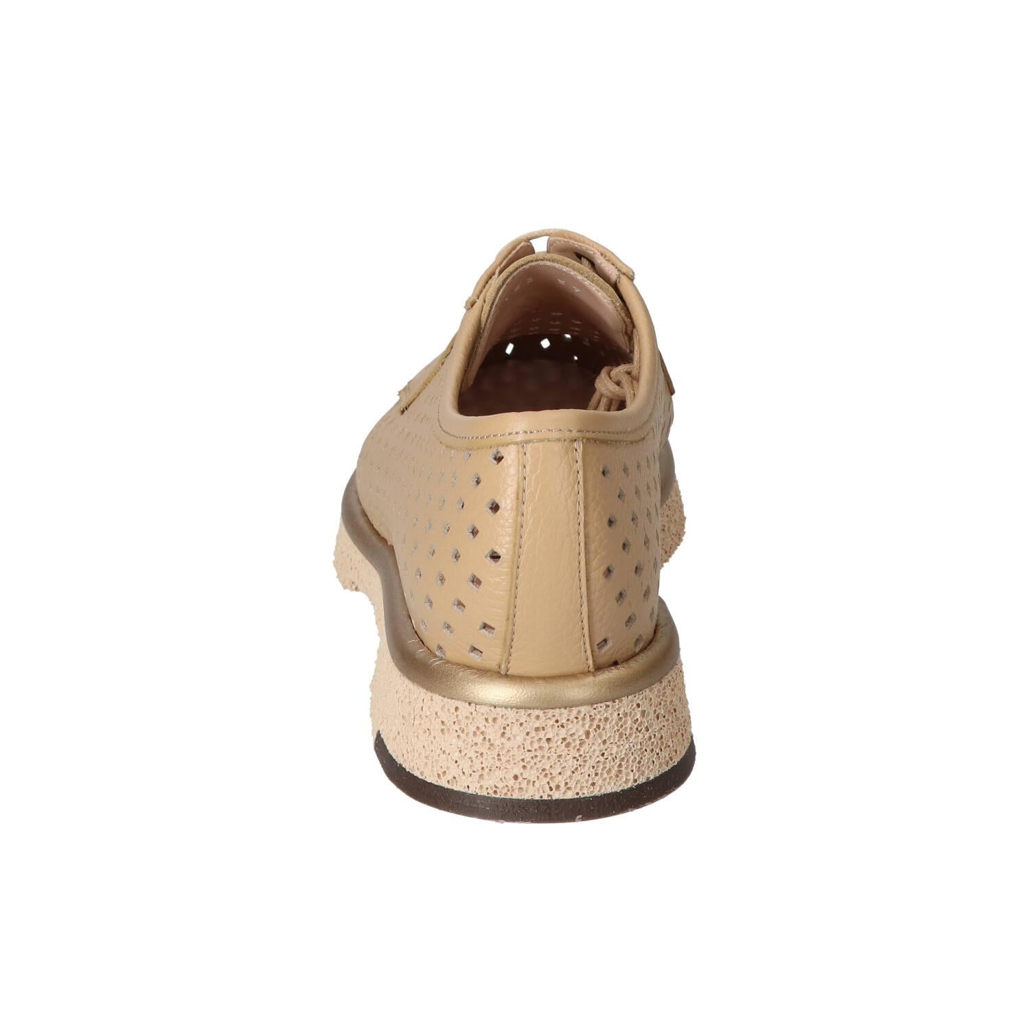 Veterschoenen, Lichtbeige