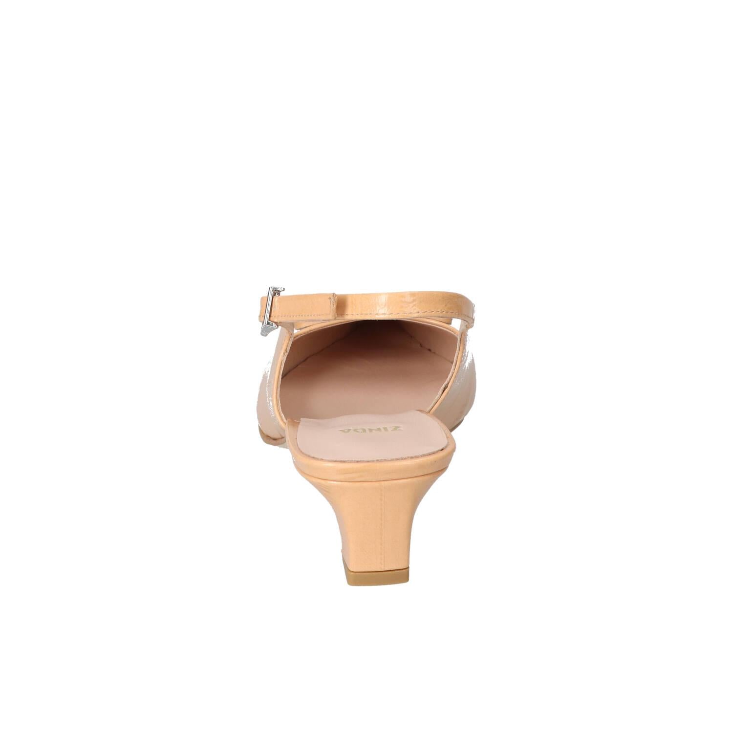 Slingback, Cognac