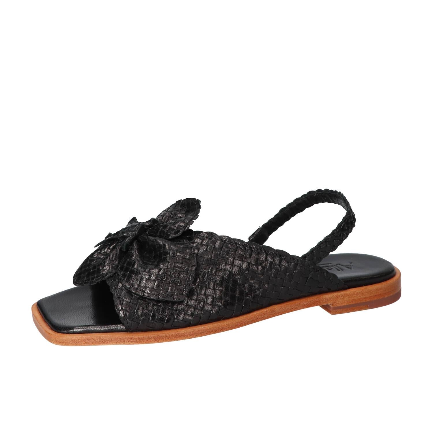 Sandalen, Zwart