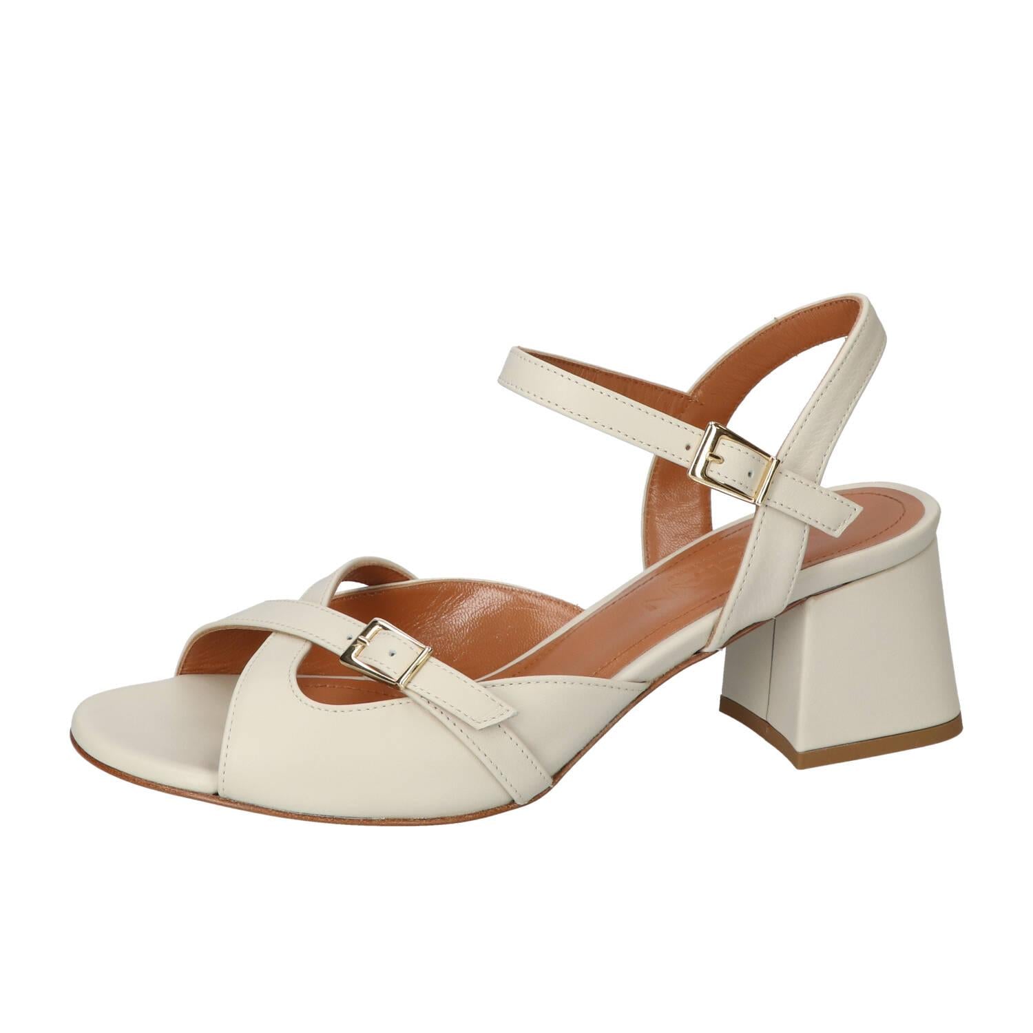 Sandalen, Off White