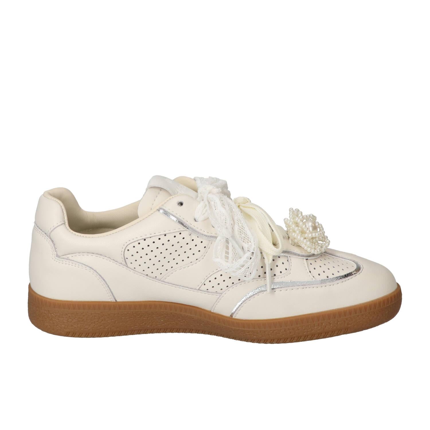 Sneakers, Wit