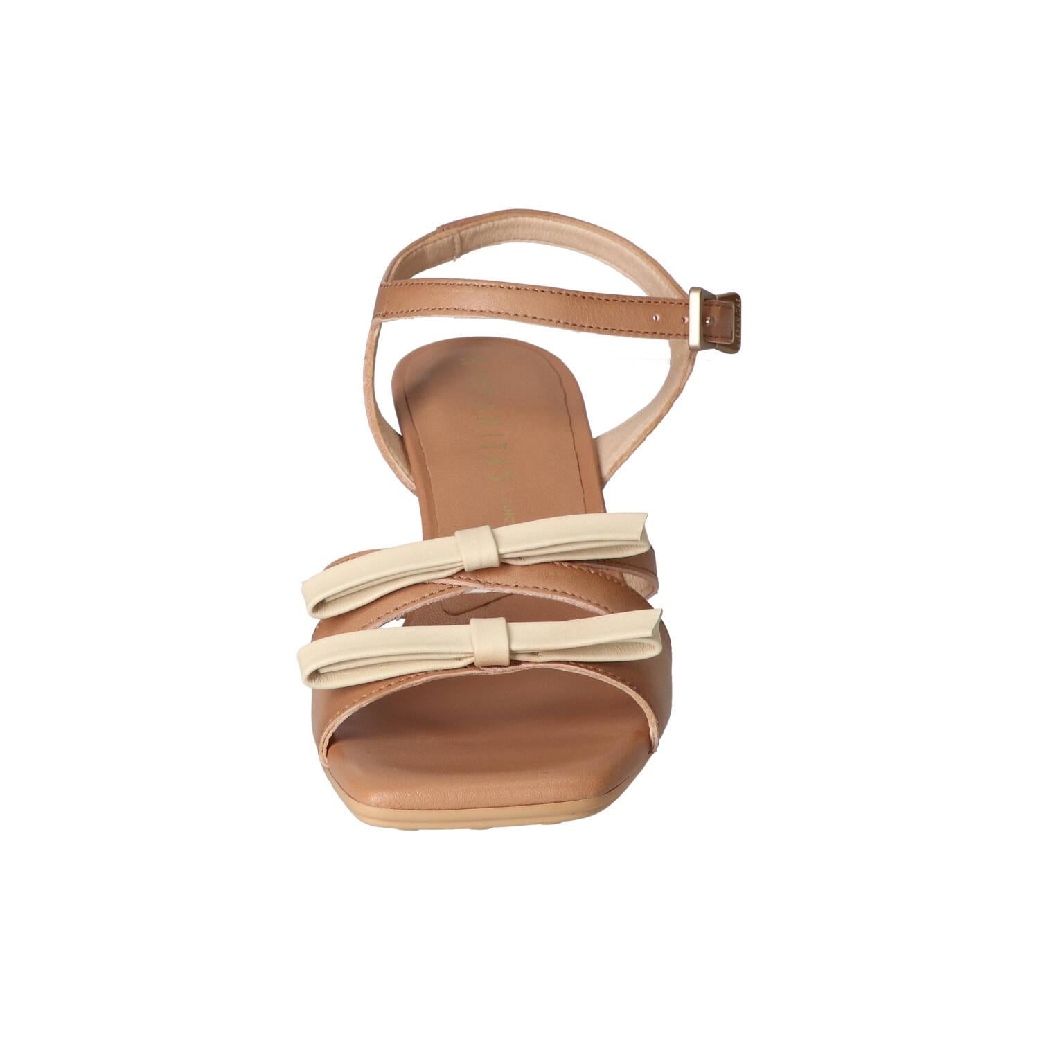 Sandalen, Cognac