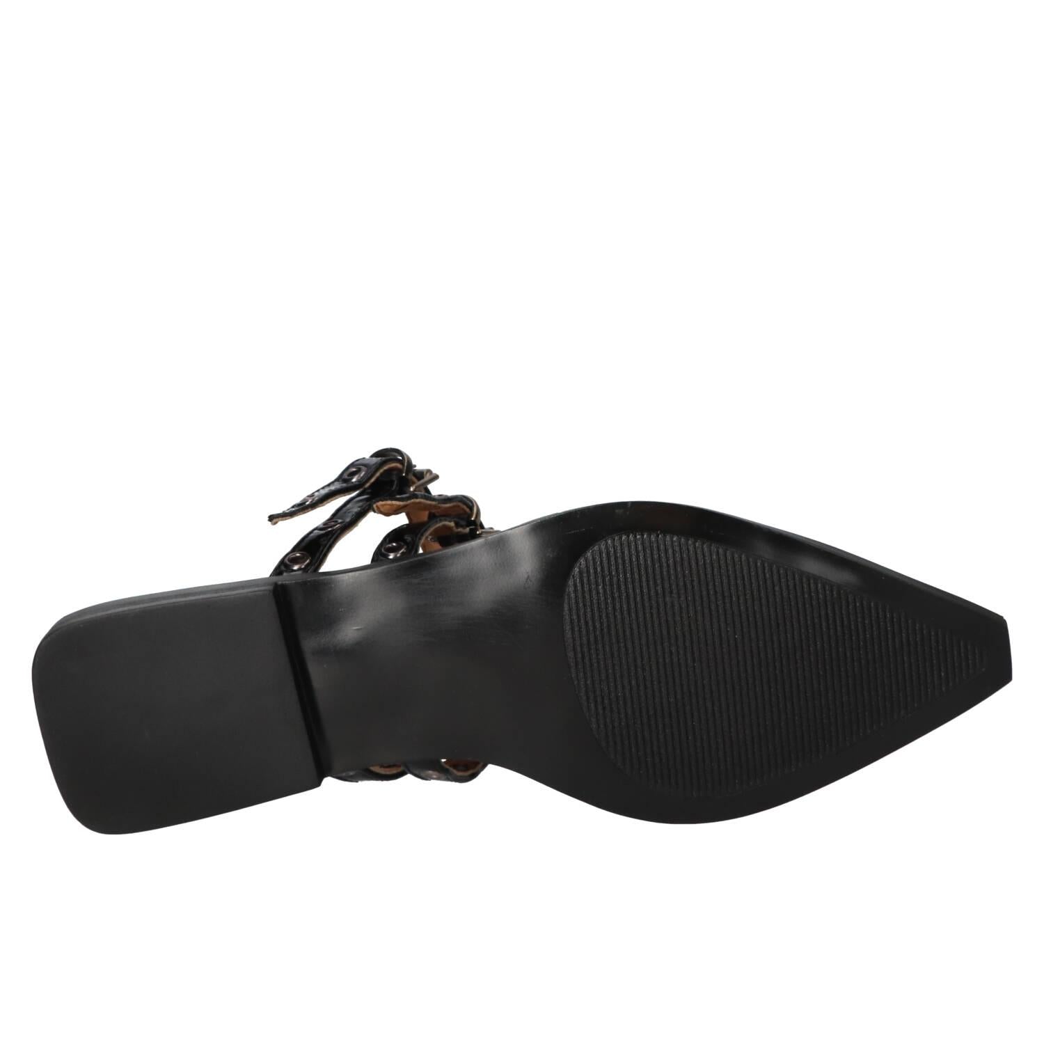 Slingback, Zwart