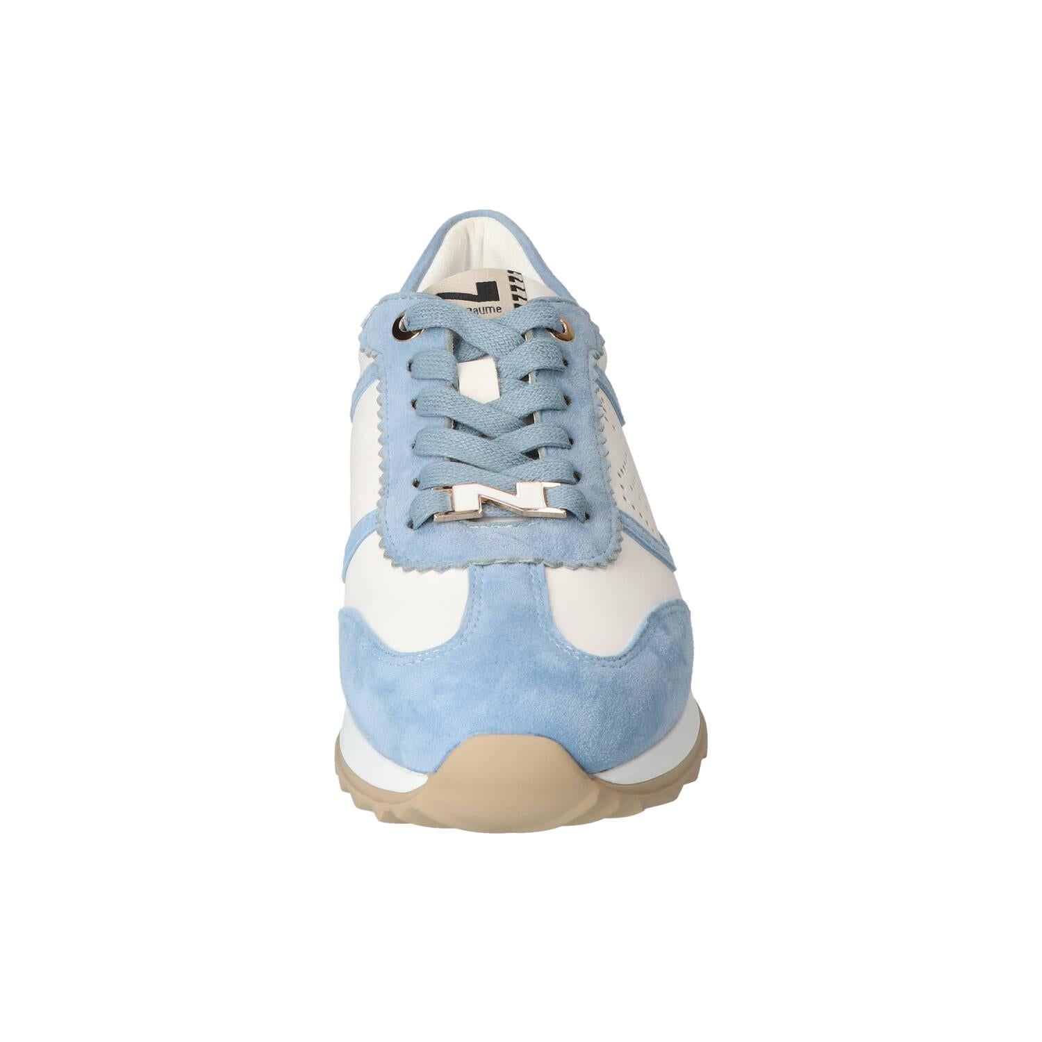 Sneakers, Lichtblauw