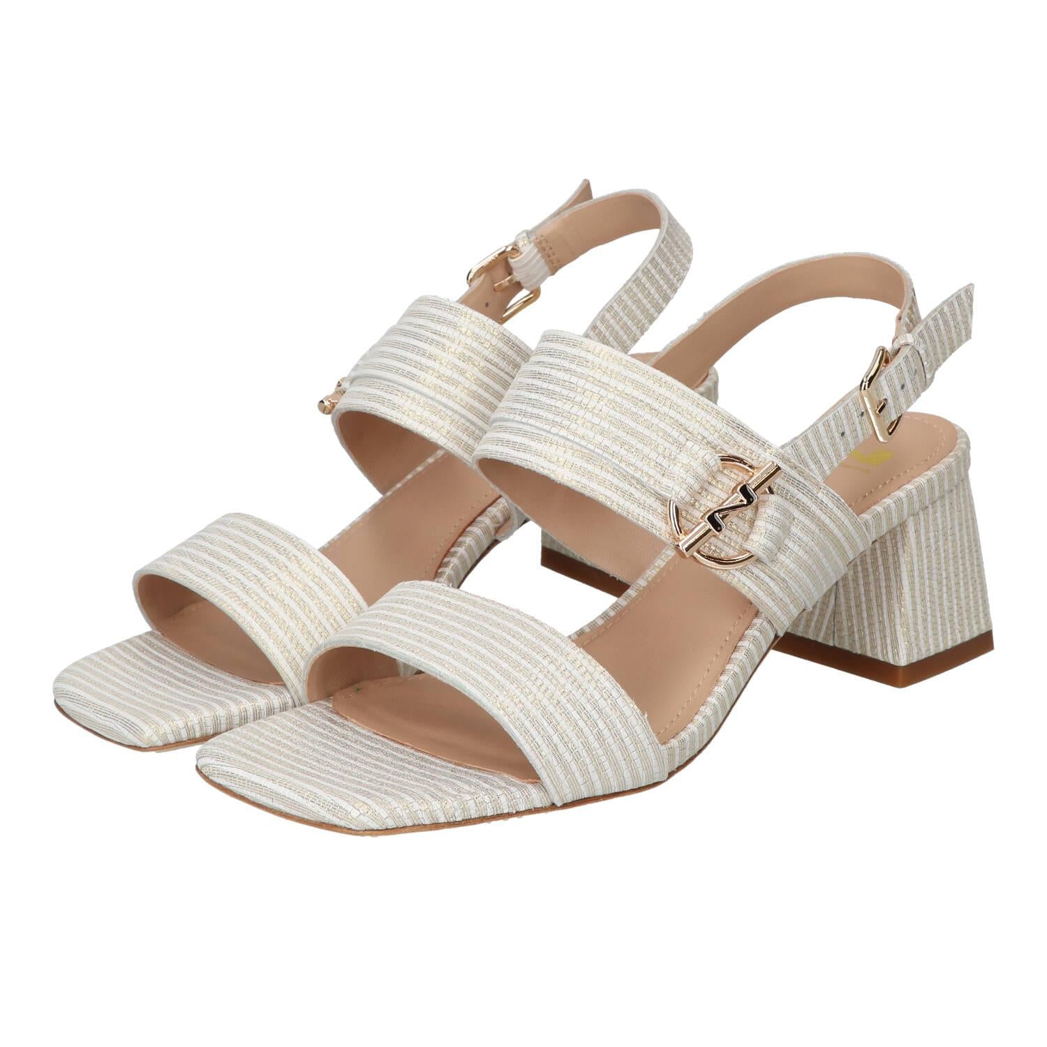 Sandalen, Goud