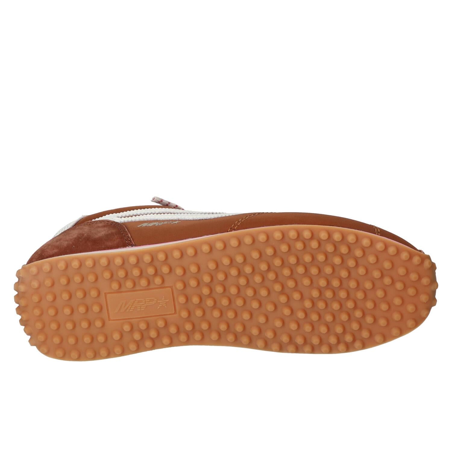 Sneakers, Donkerbruin