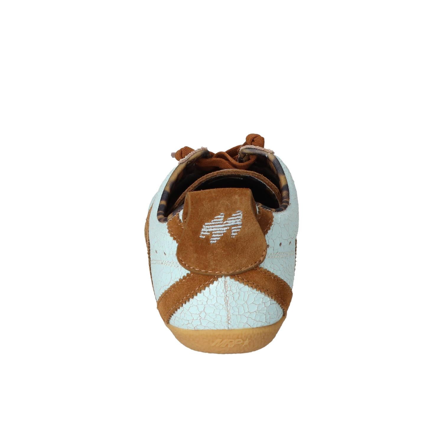 Sneakers, Lichtblauw